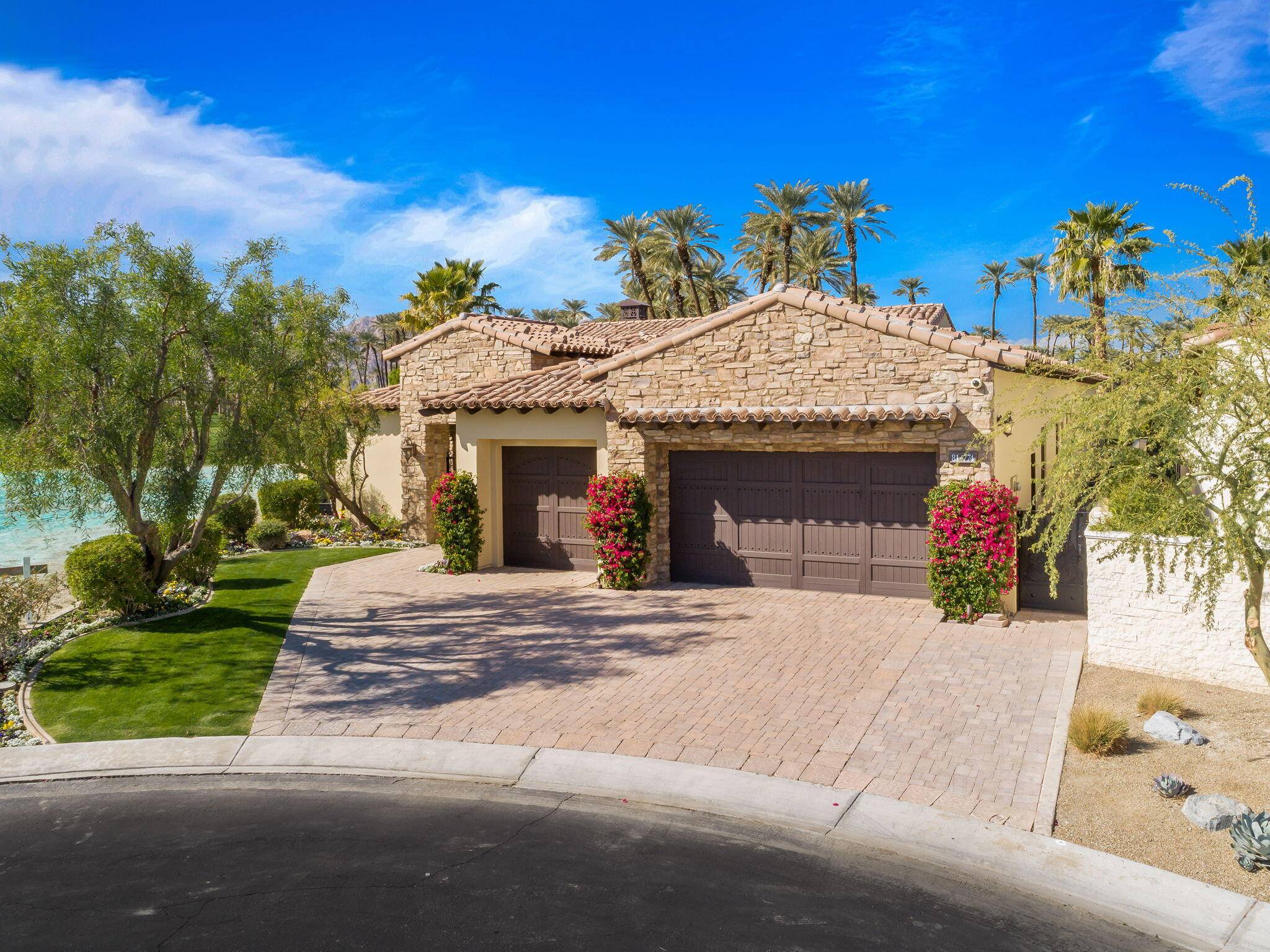 La Quinta, CA 92253,81774 Couples CT