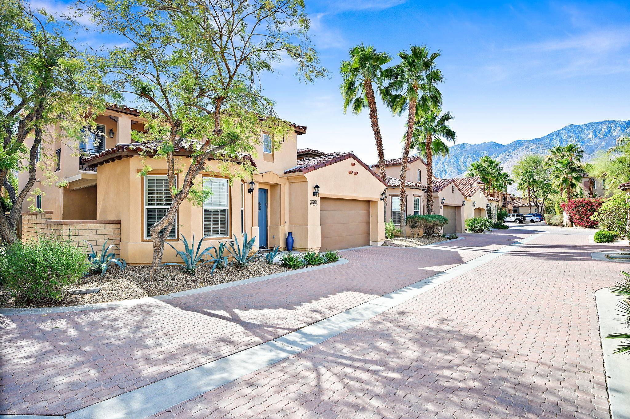 Palm Springs, CA 92264,2833 Amatista CT