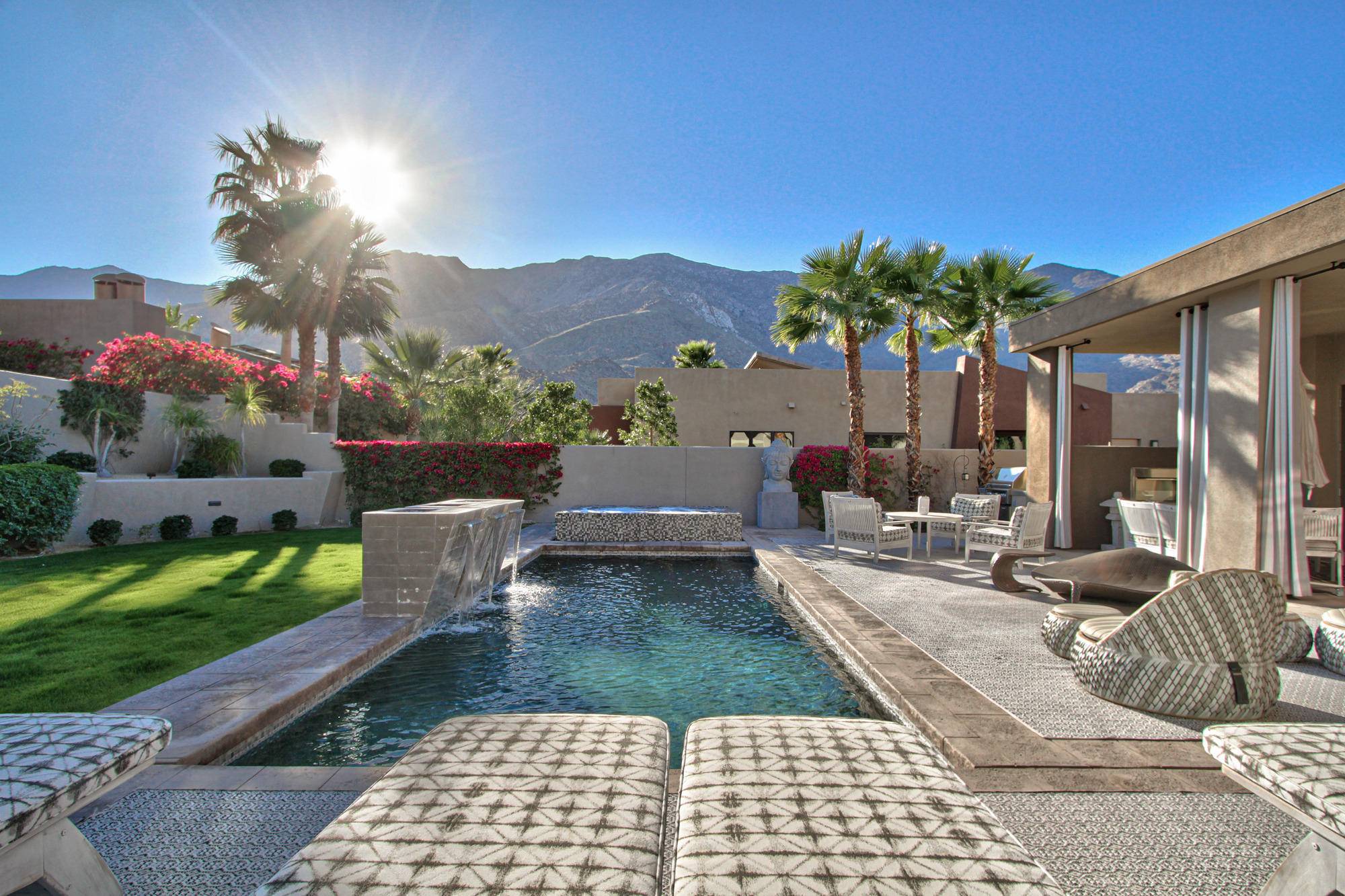 Palm Springs, CA 92264,363 Lautner LN