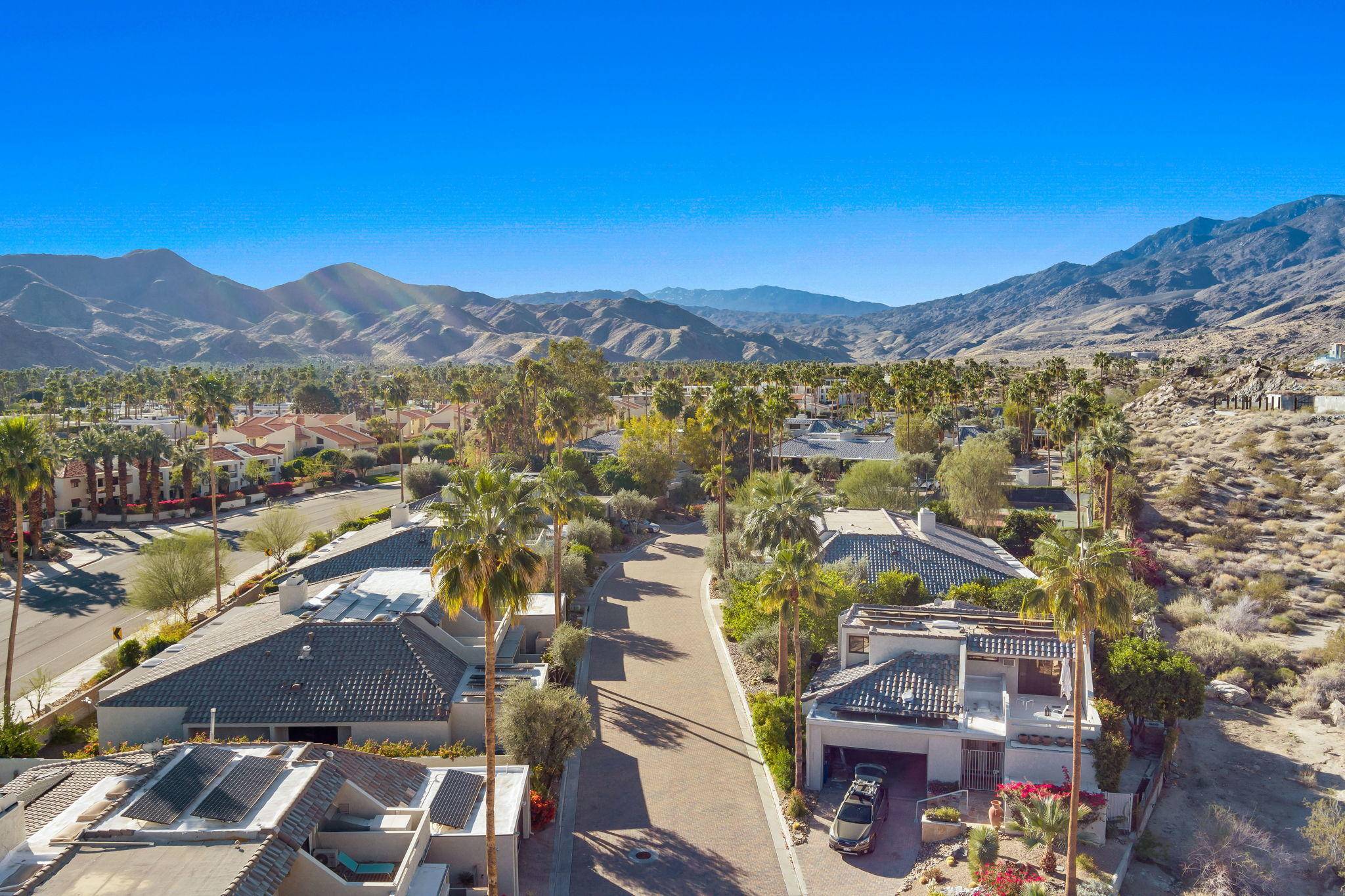 Palm Springs, CA 92264,133 E Perlita Cir