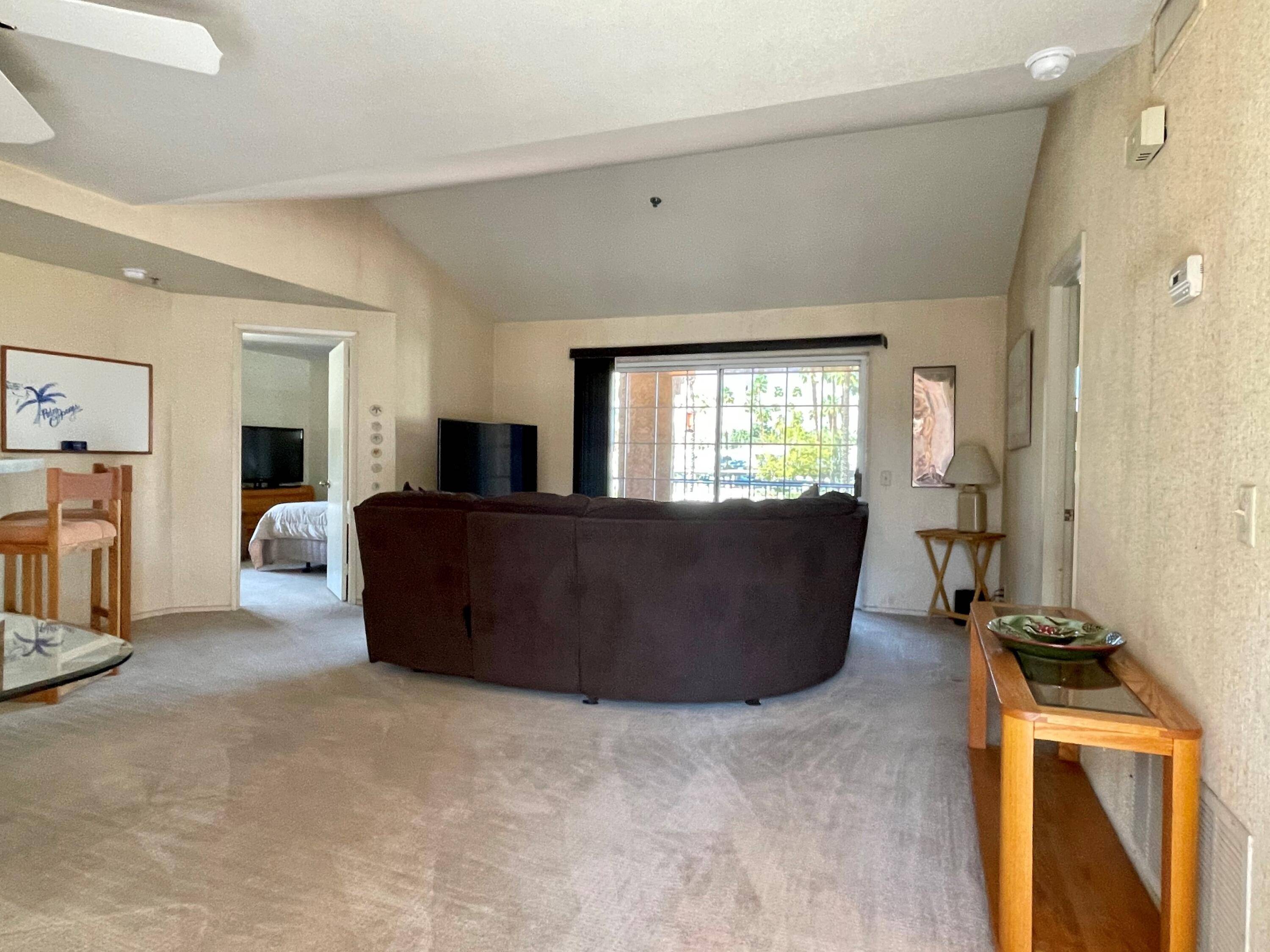 Palm Springs, CA 92264,2700 Golf Club DR #17