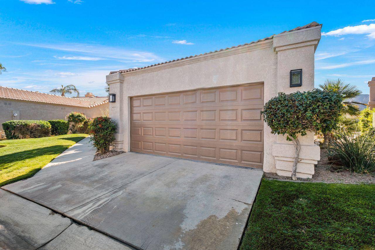 La Quinta, CA 92253,48505 Via Encanto