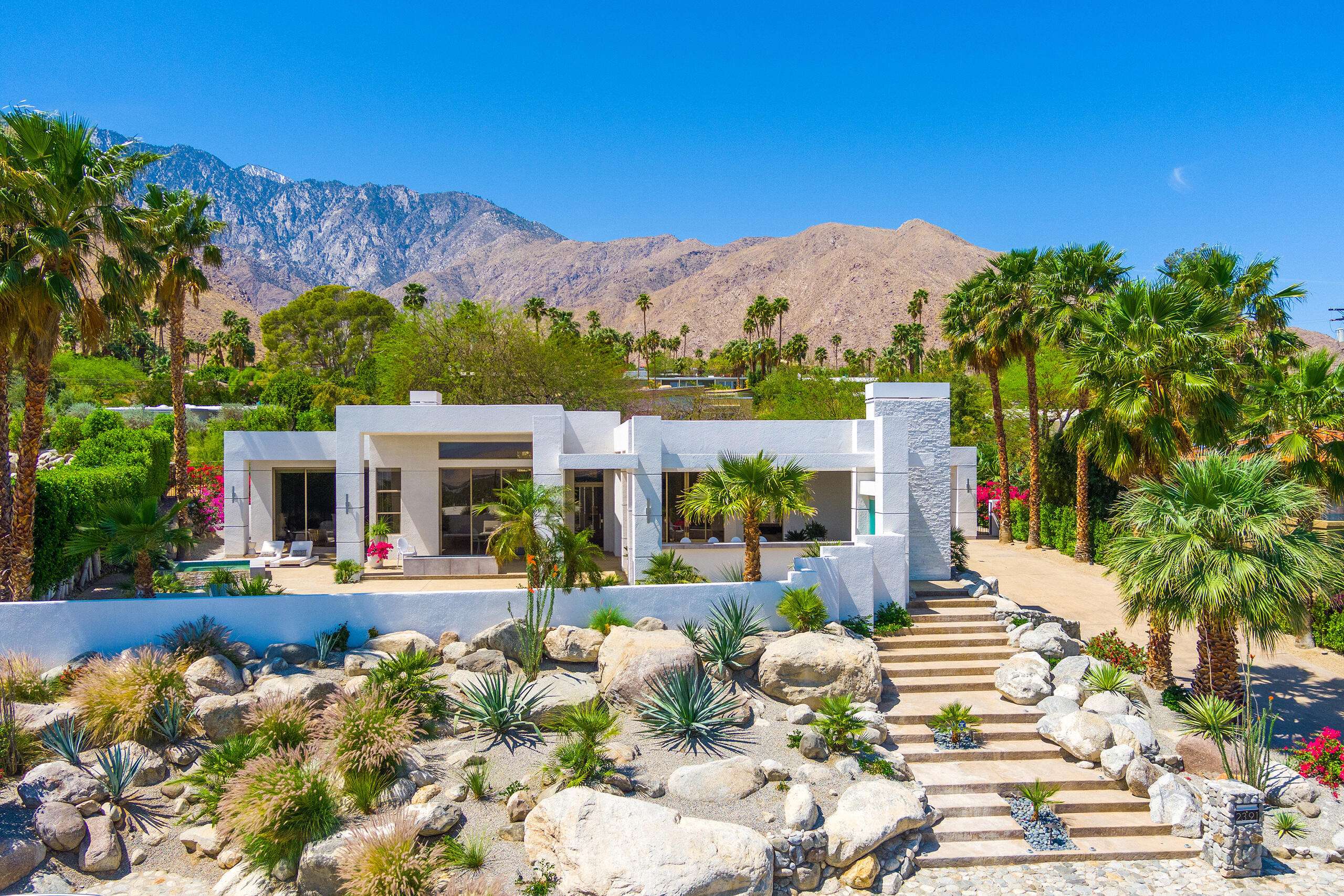 Palm Springs, CA 92262,2391 N Palermo DR