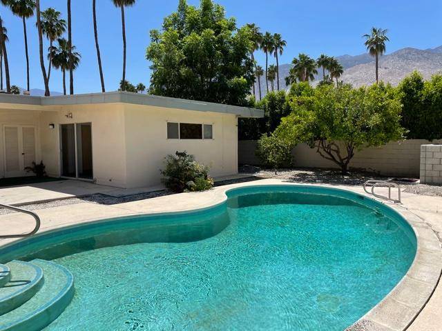 Palm Springs, CA 92264,1440 Palm Tree DR