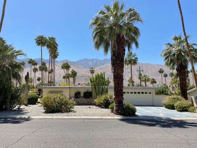 Palm Springs, CA 92264,1440 Palm Tree DR