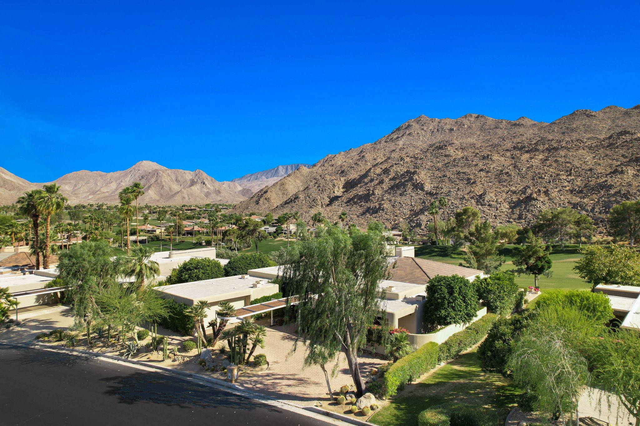 Palm Desert, CA 92260,73449 Mariposa LN