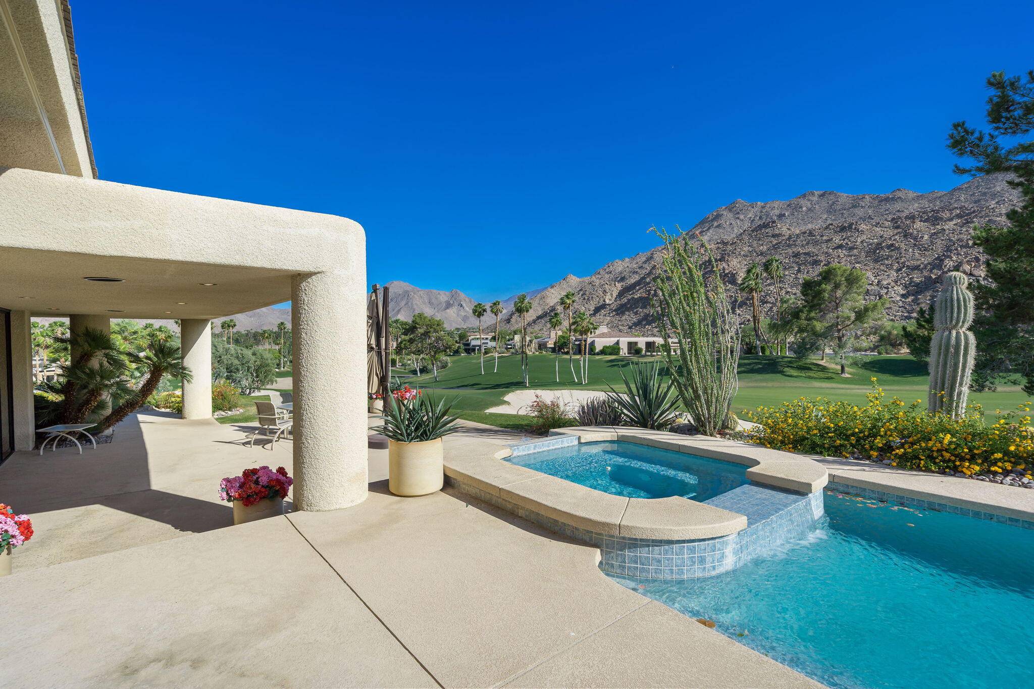 Palm Desert, CA 92260,73449 Mariposa LN