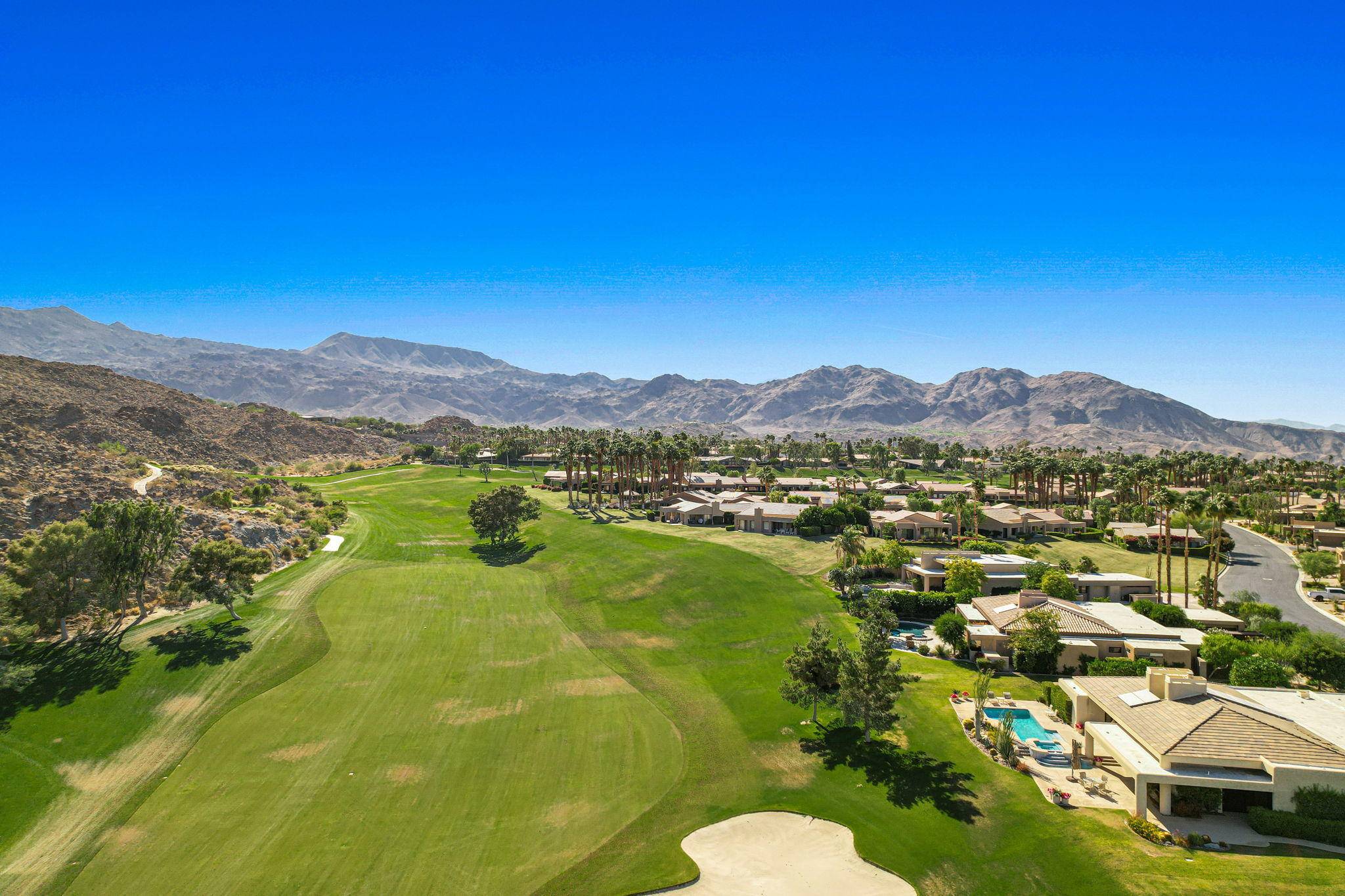 Palm Desert, CA 92260,73449 Mariposa LN