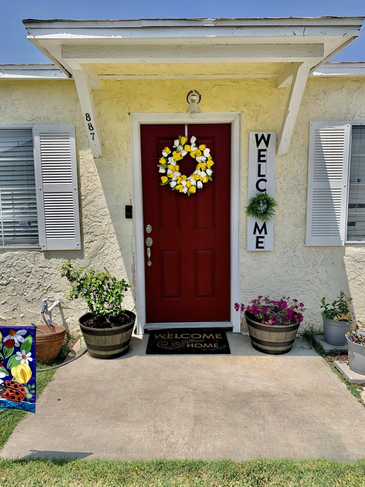 Colton, CA 92324,887 Herberts LN