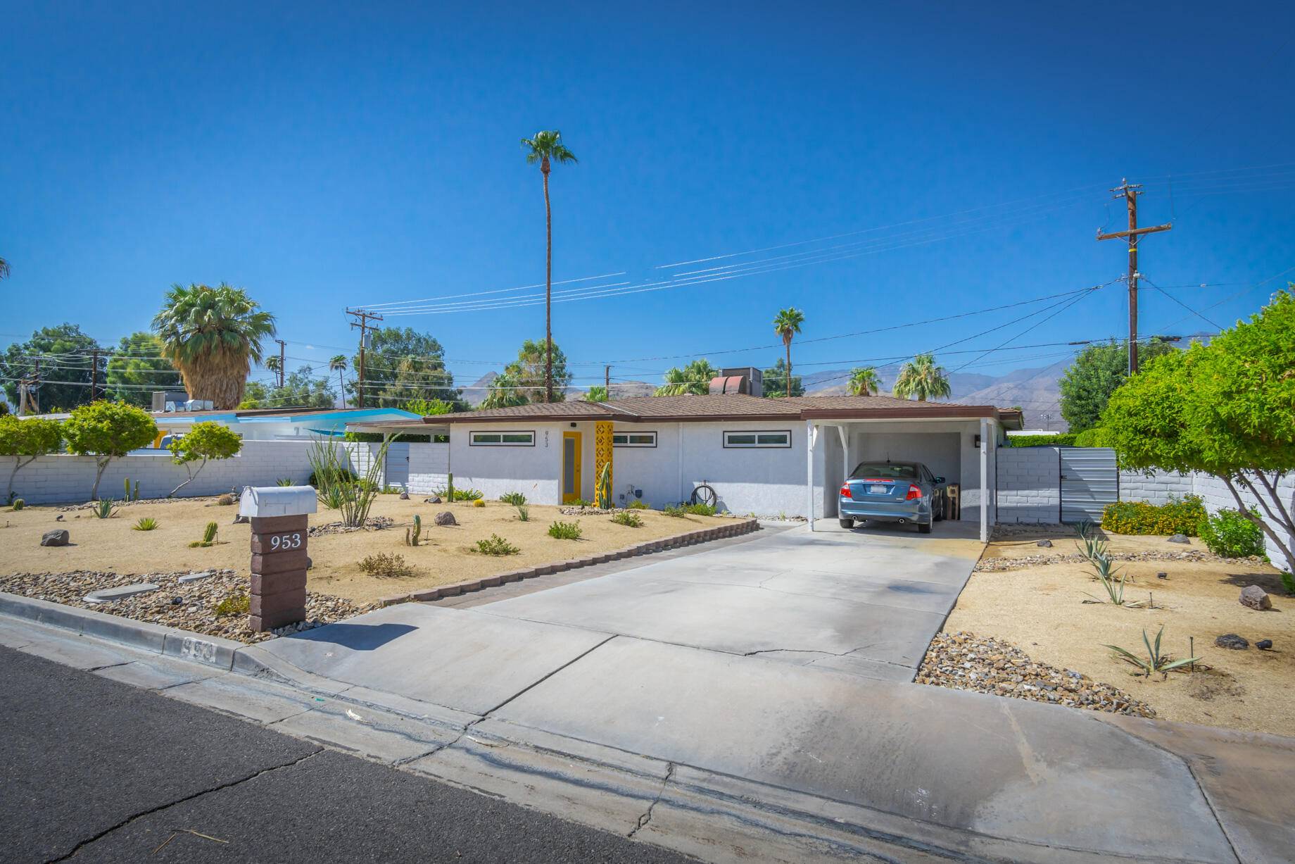 Palm Springs, CA 92264,953 S Paseo Dorotea