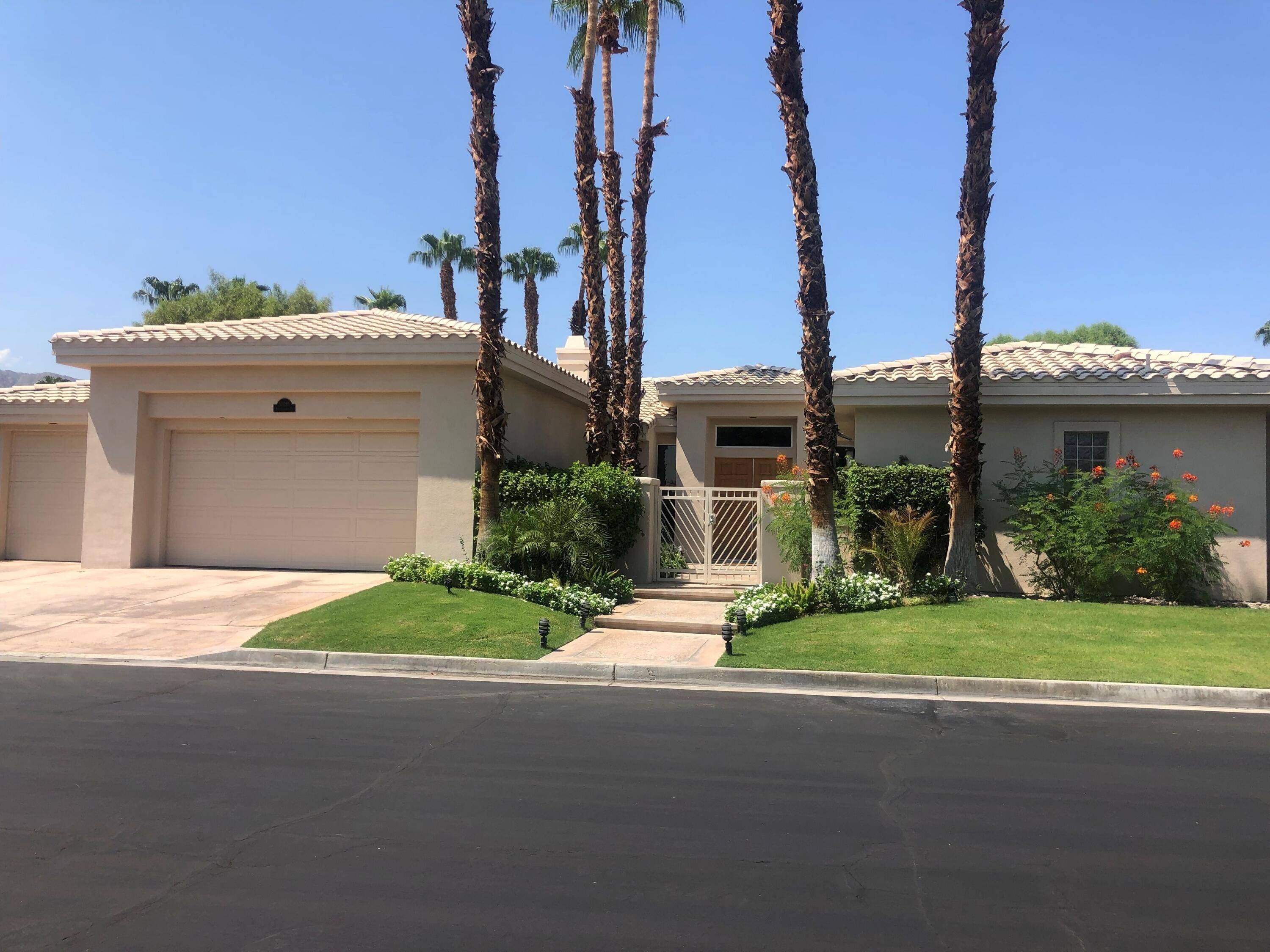 La Quinta, CA 92253,50085 Mountain Shadows RD