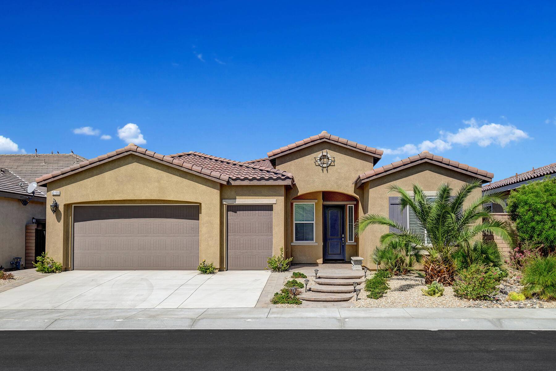 Indio, CA 92203,43189 Arolo WAY