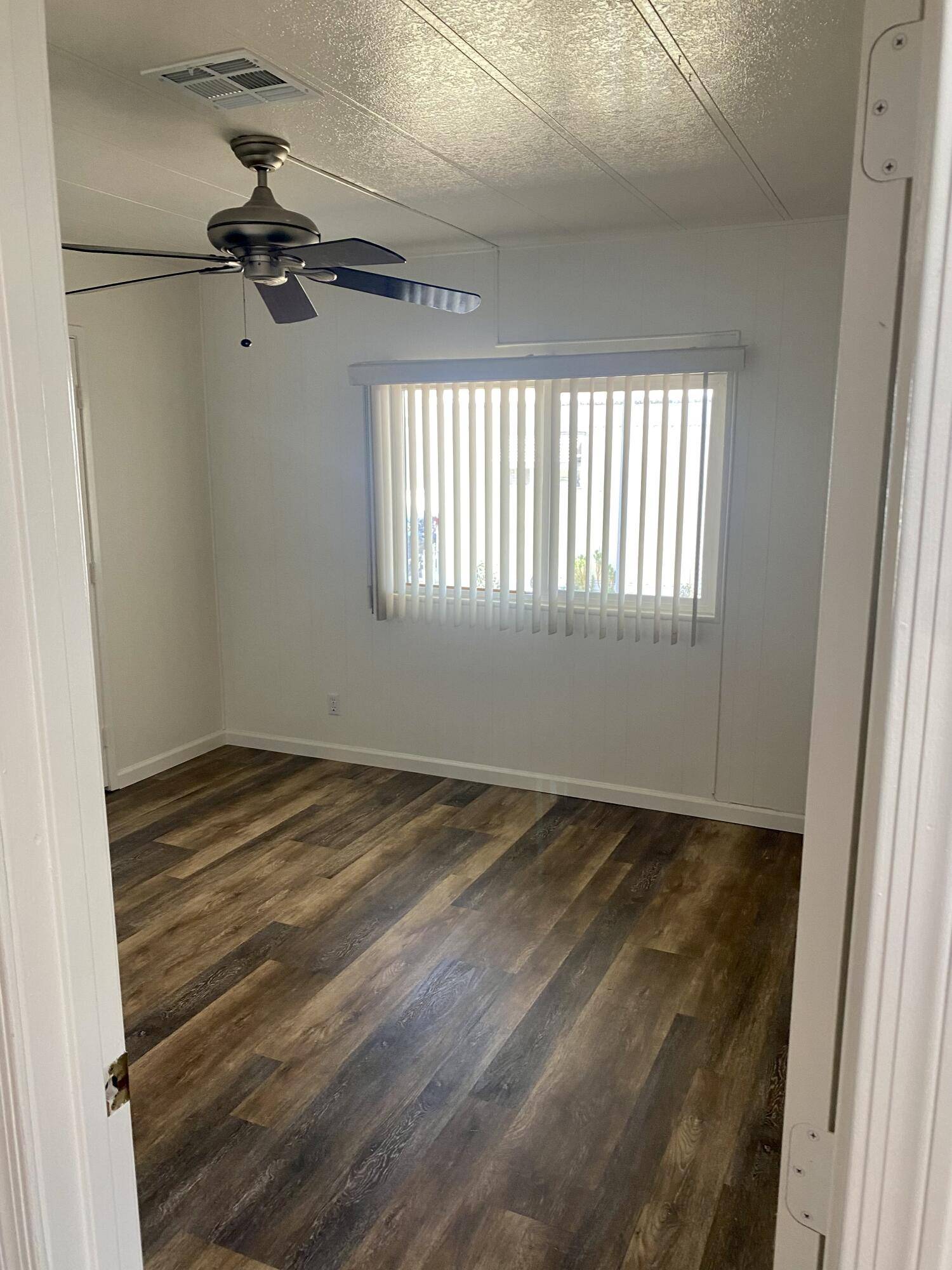 Simi Valley, CA 93063,1550 Rory LN #159