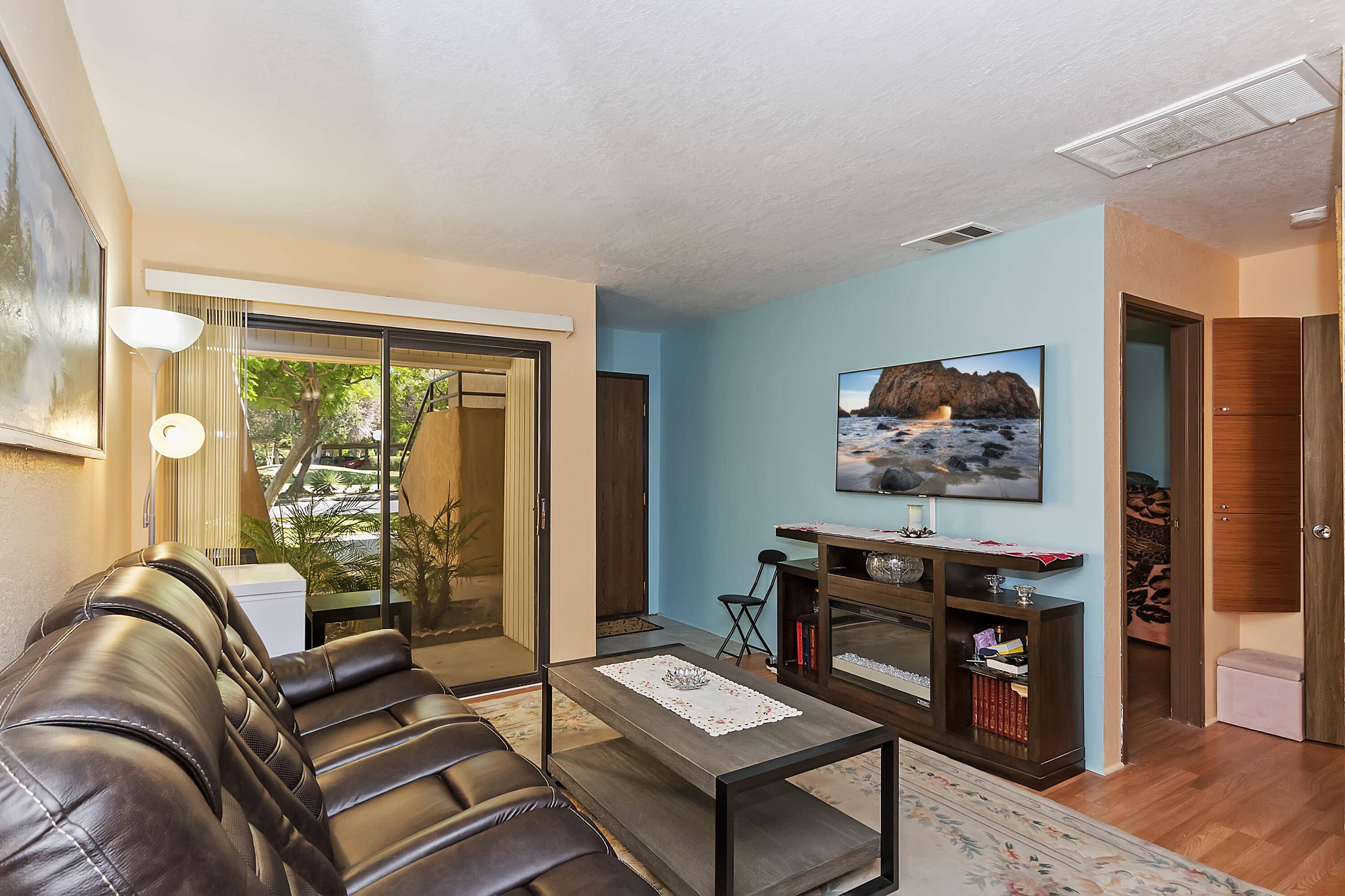 Palm Springs, CA 92262,2801 N Los Felices CIR E #D111