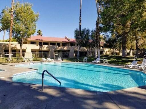 Palm Springs, CA 92262,2809 Los Felices CIR E #203