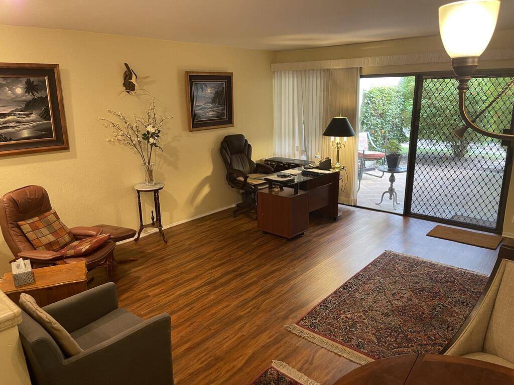 Palm Springs, CA 92264,1655 E Palm Canyon DR #205