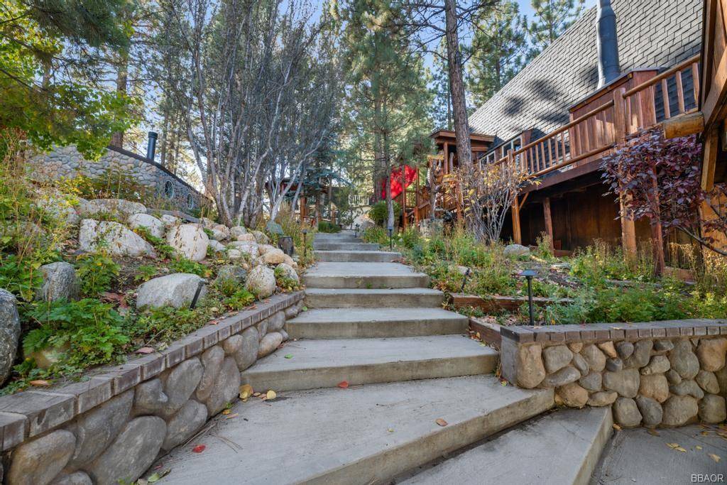 Big Bear City, CA 92314,1432 Malabar Way