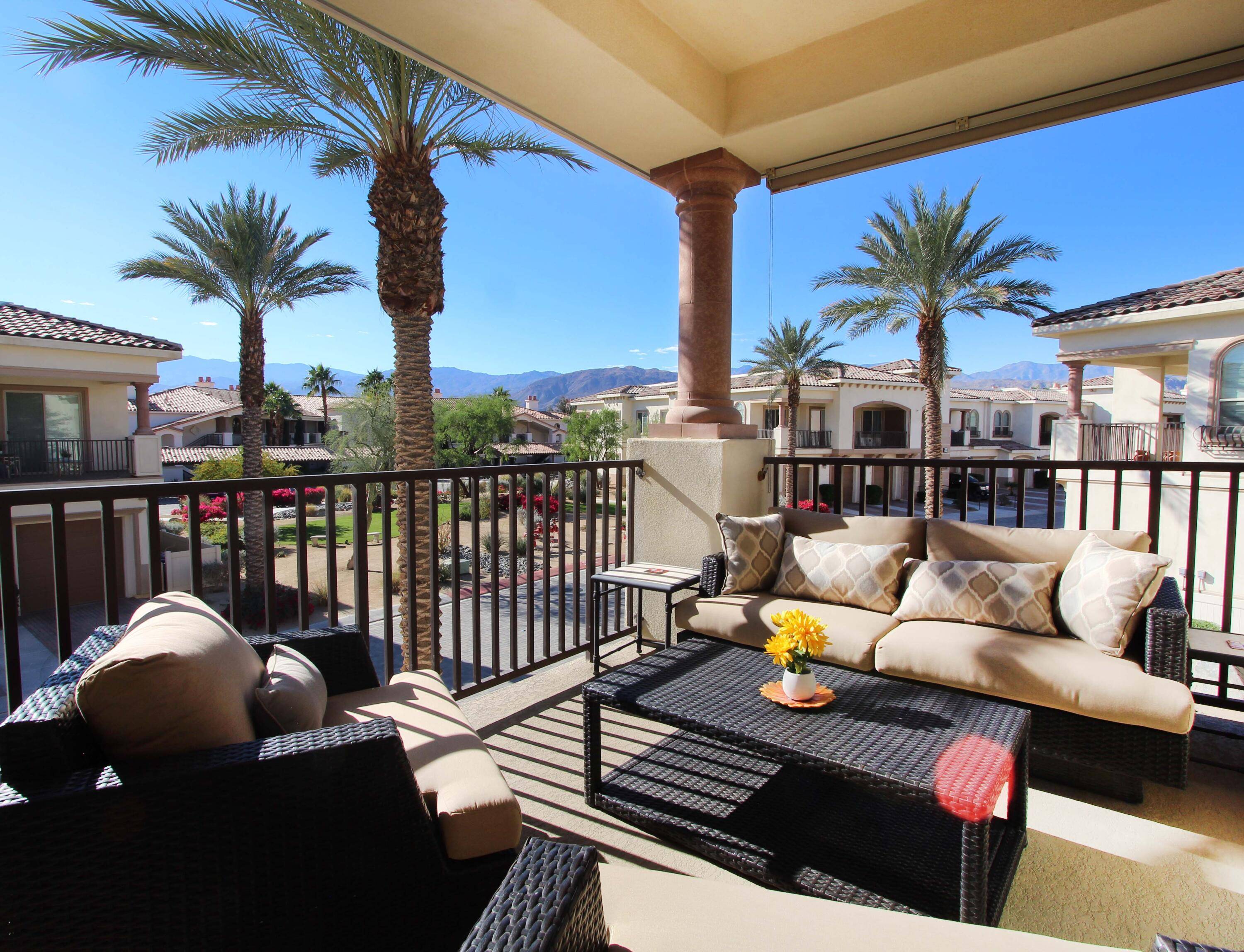 Palm Desert, CA 92260,2405 Via Calderia #2405