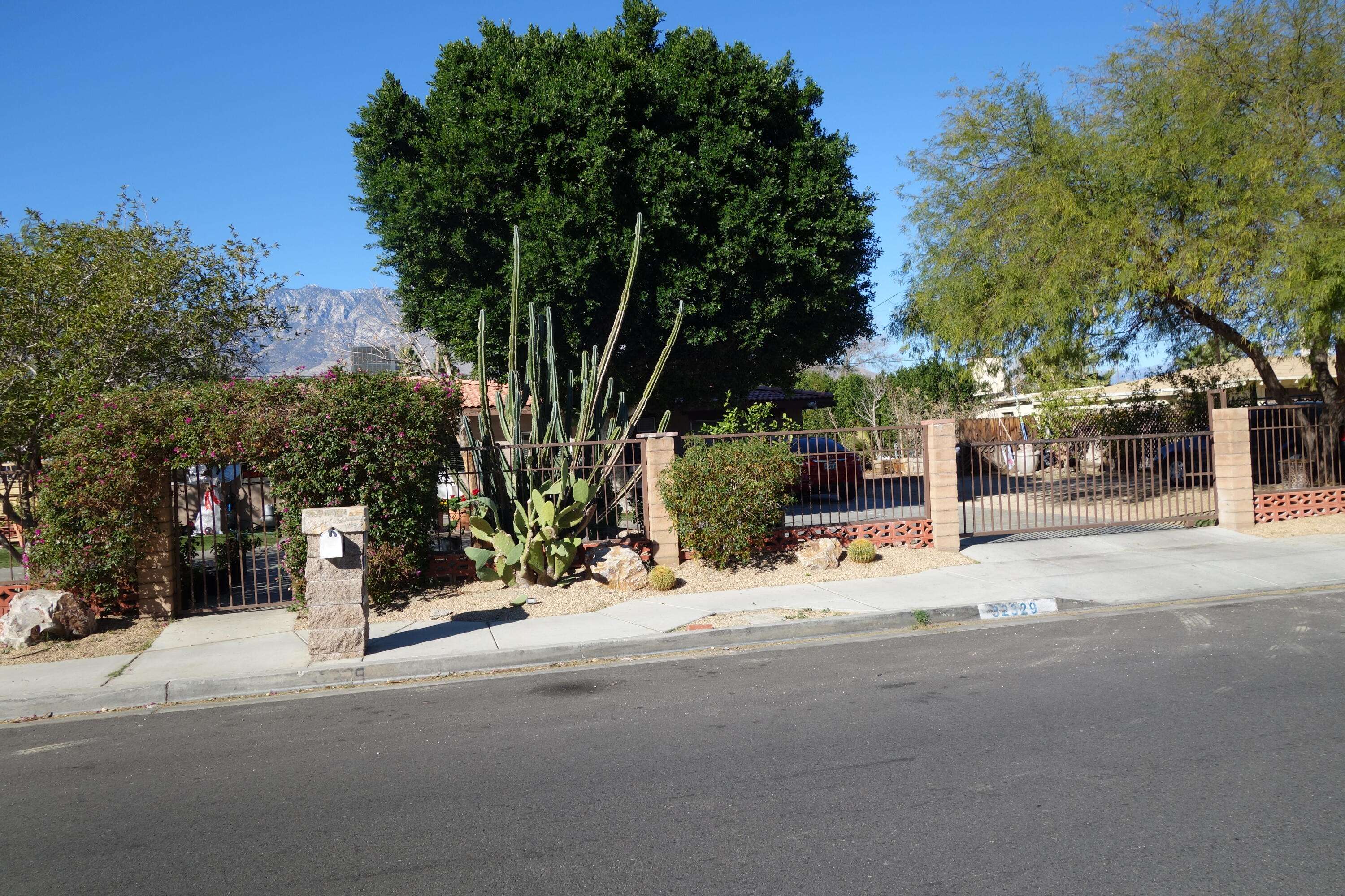 Cathedral City, CA 92234,32329 Whispering Palms TRL