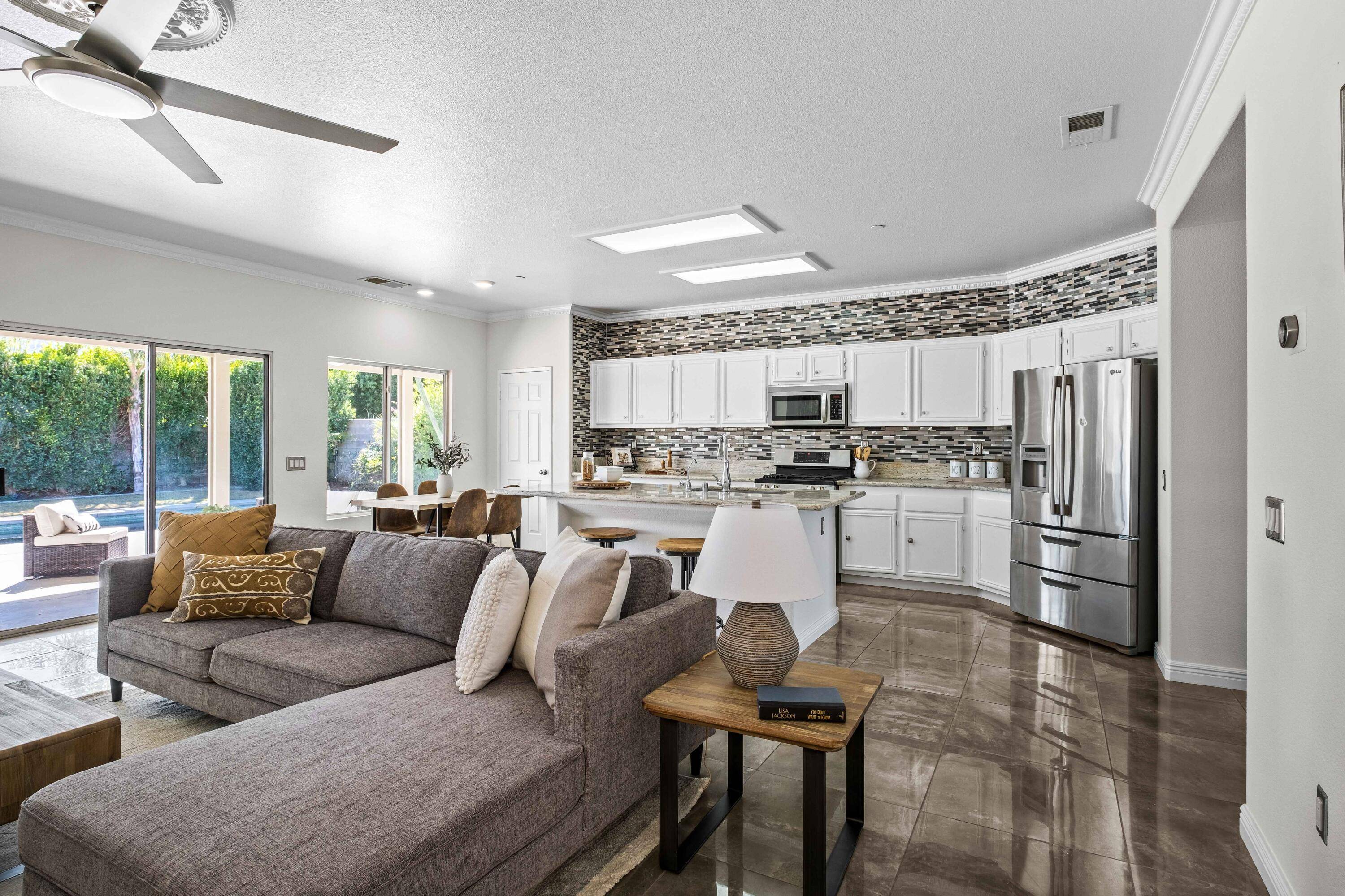 Palm Springs, CA 92262,739 Ventana RDG