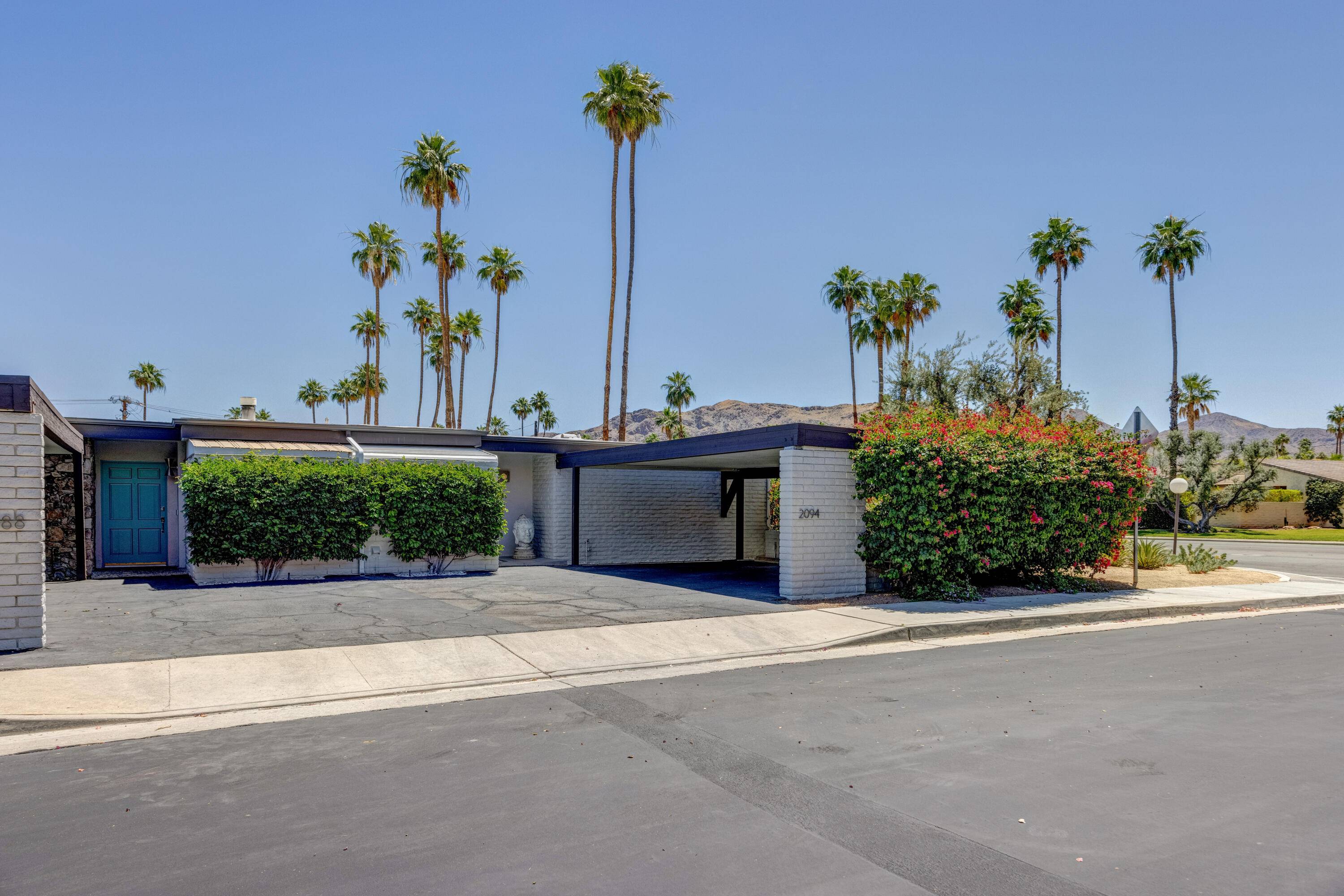 Palm Springs, CA 92264,2094 S Lagarto WAY