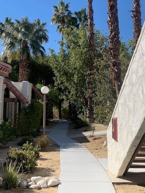 Palm Springs, CA 92262,333 W Mariscal RD