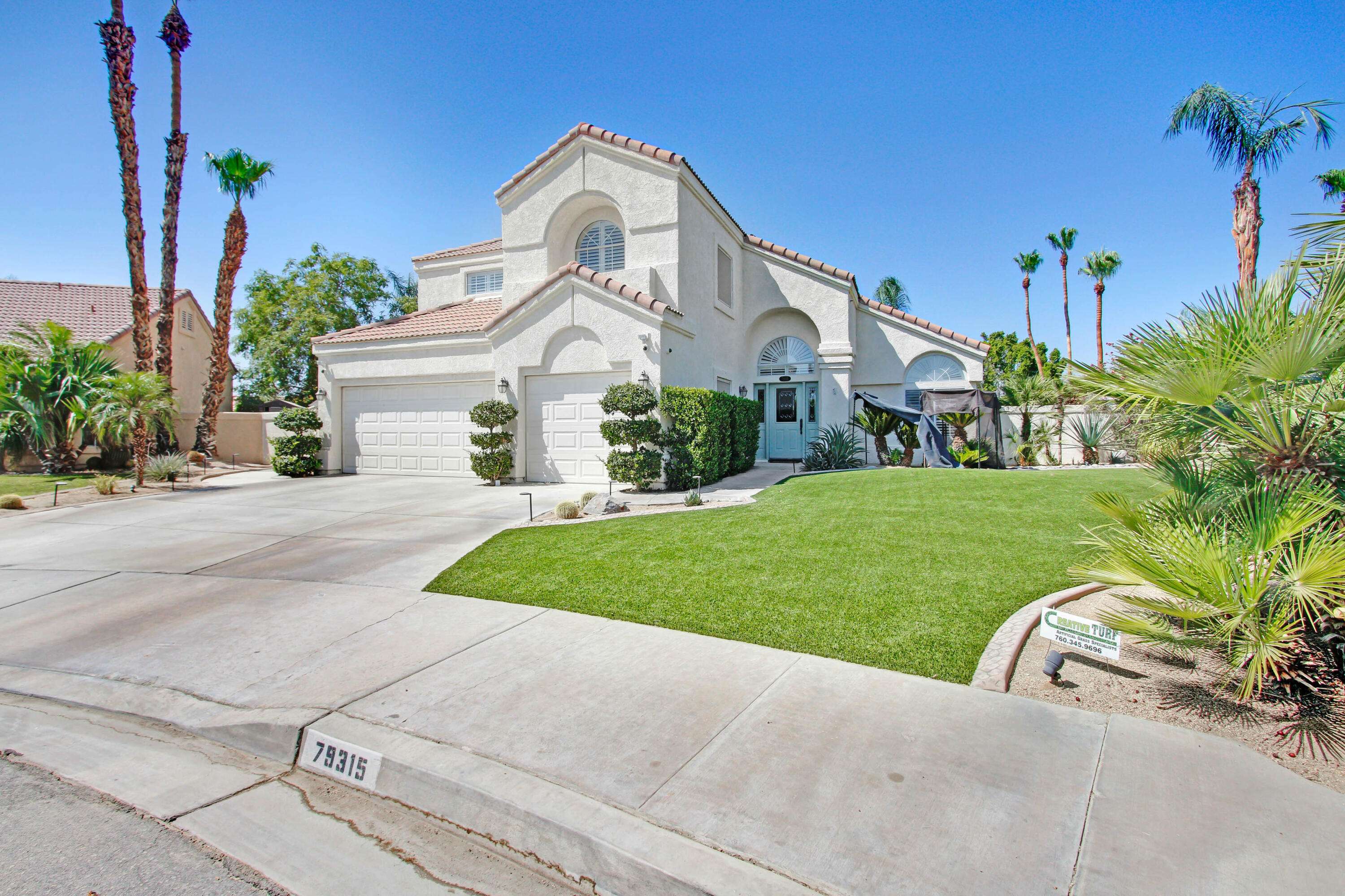 La Quinta, CA 92253,79315 Desert Rock CT