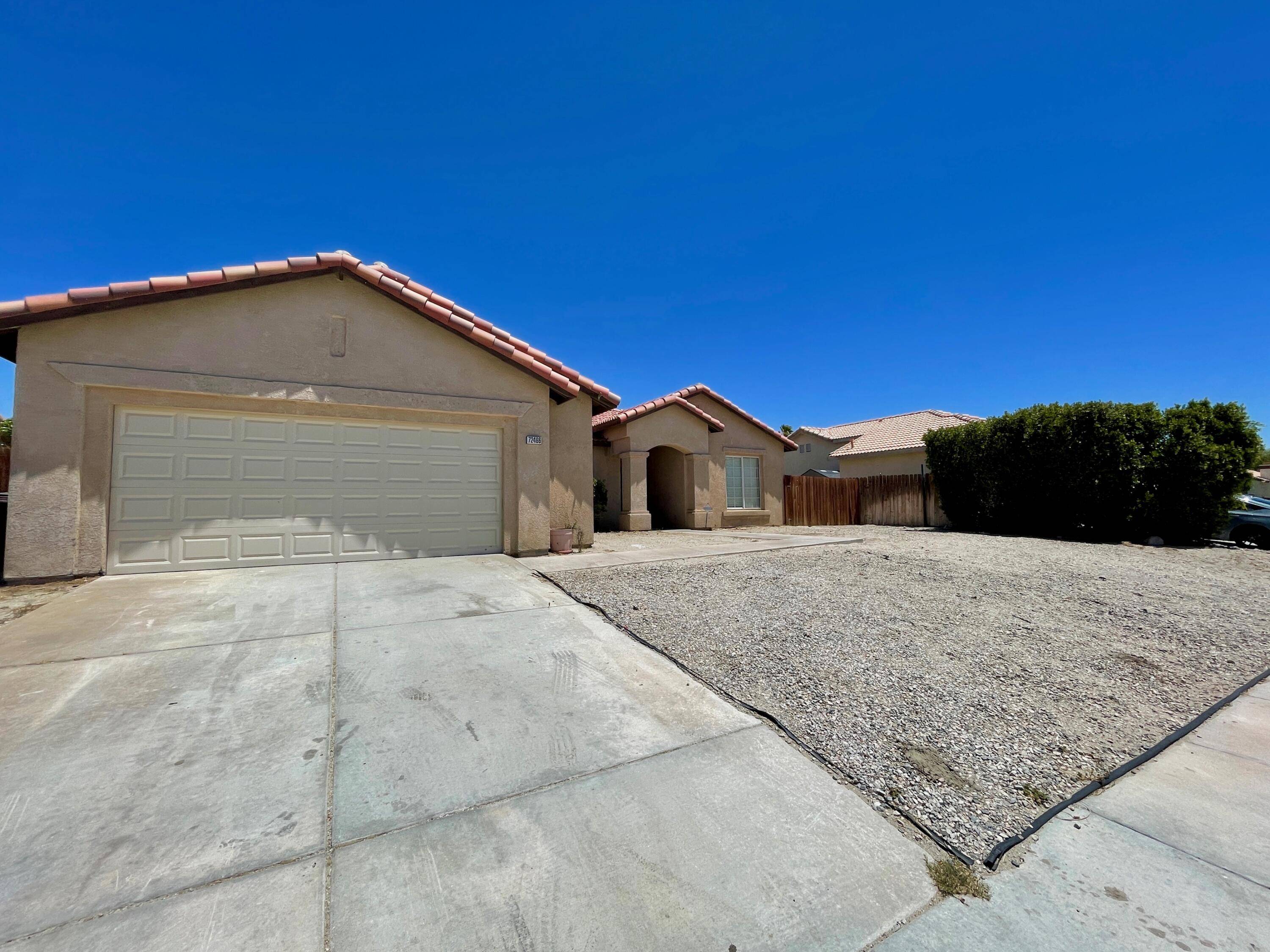 Thousand Palms, CA 92276,72466 Julia WAY