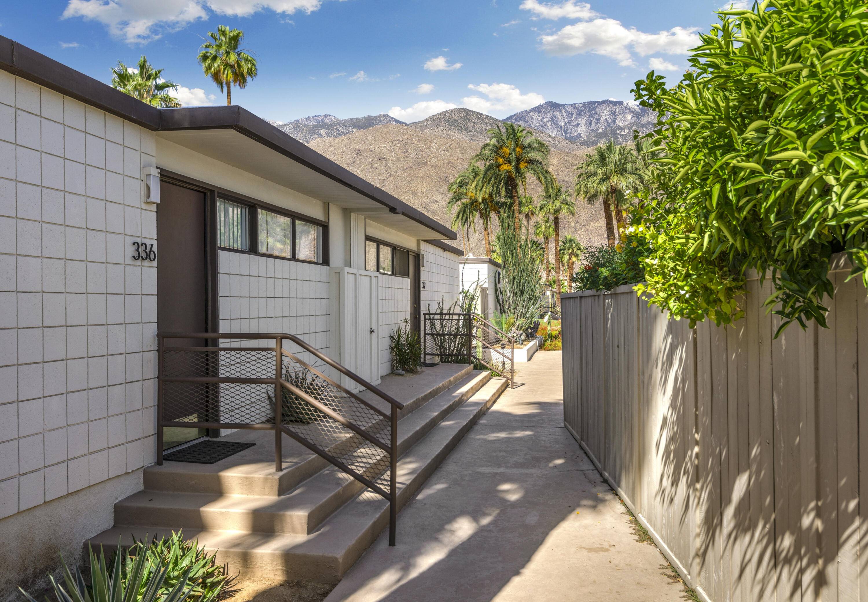 Palm Springs, CA 92264,1111 E Palm Canyon DR #336