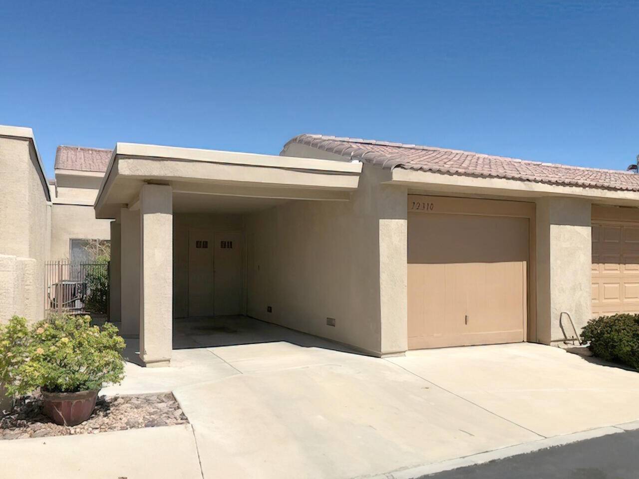 Palm Desert, CA 92260,72310 Merry Vale WAY