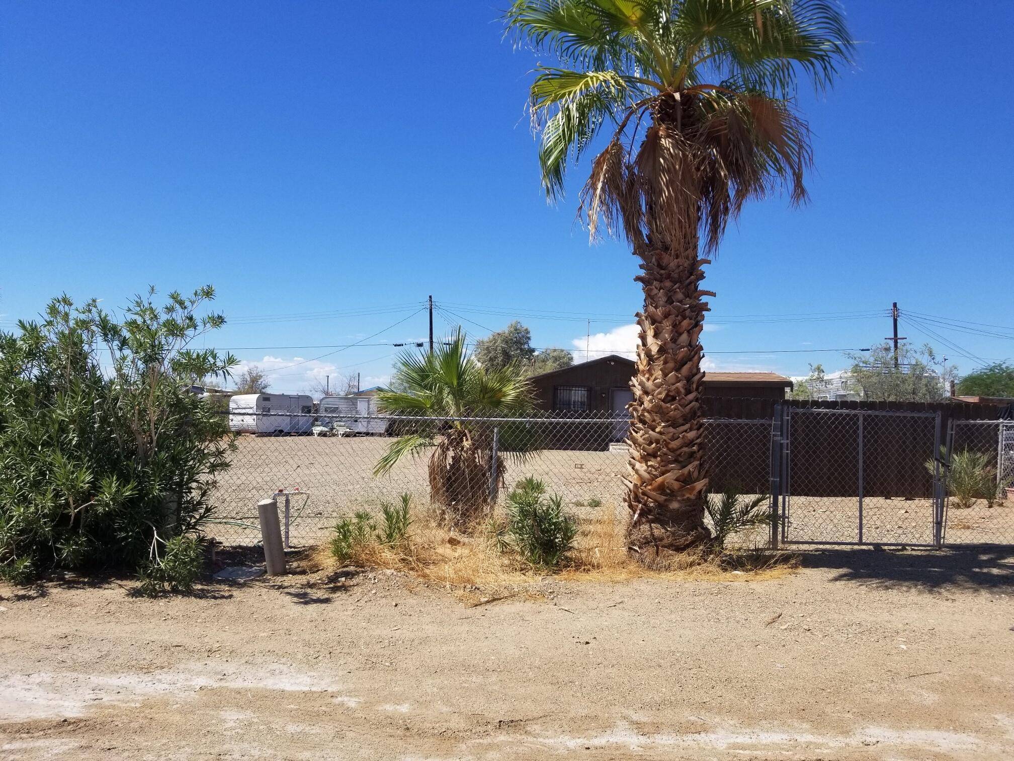 Bombay Beach, CA 92257,9583 Avenue C