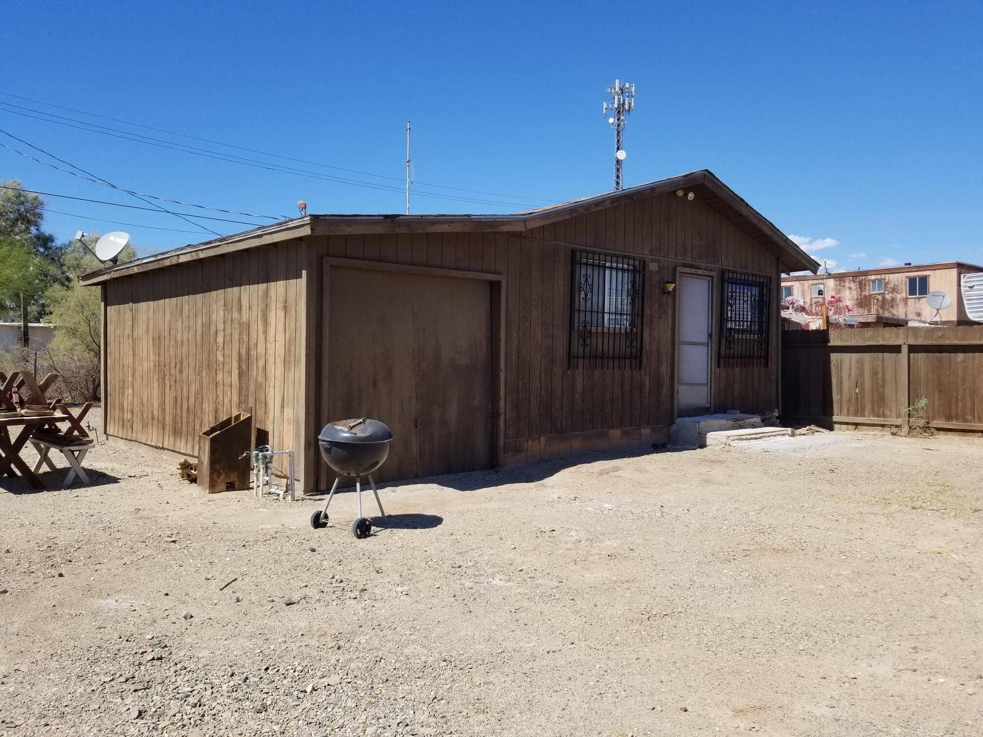 Bombay Beach, CA 92257,9583 Avenue C