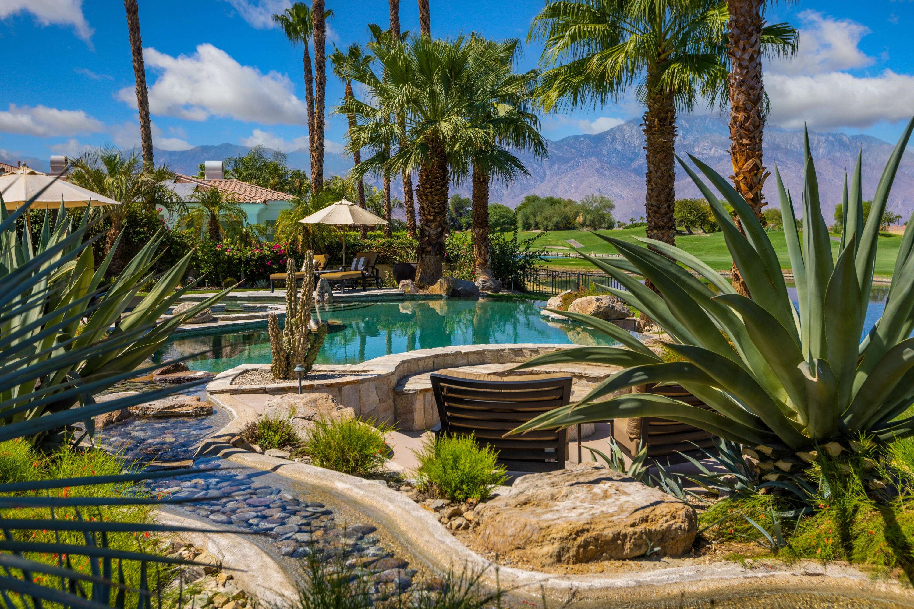 Rancho Mirage, CA 92270,392 Loch Lomond RD