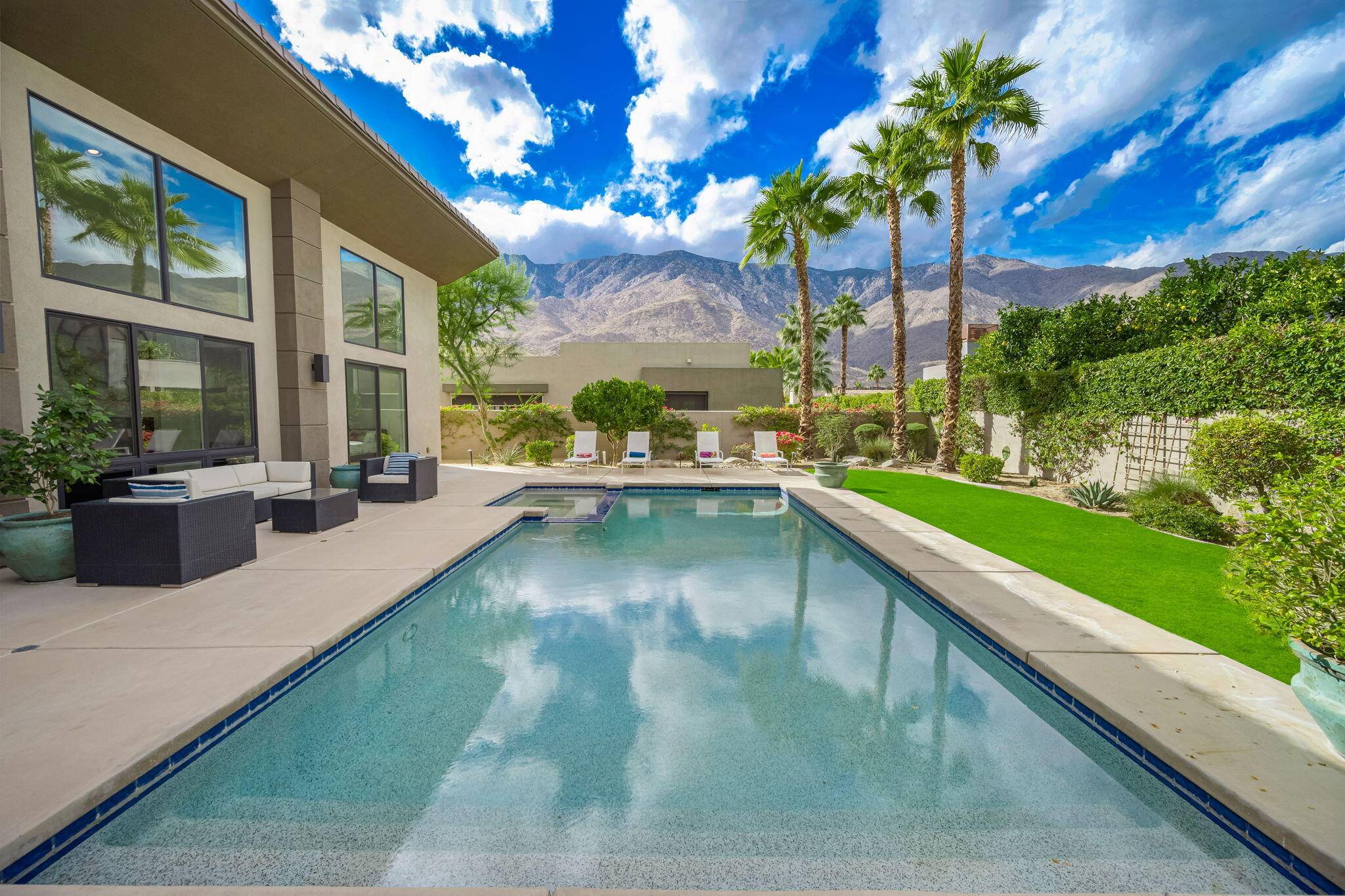 Palm Springs, CA 92264,436 Neutra ST