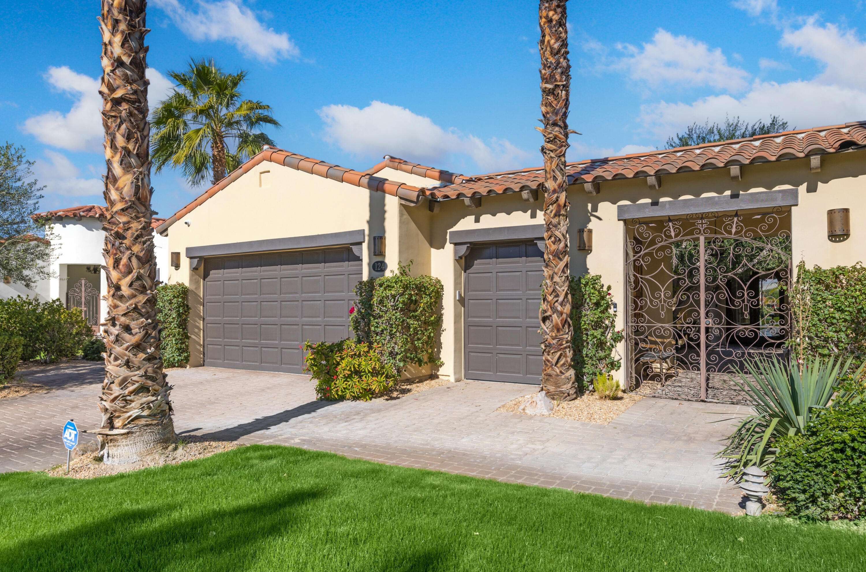 Rancho Mirage, CA 92270,124 Royal Saint Georges WAY