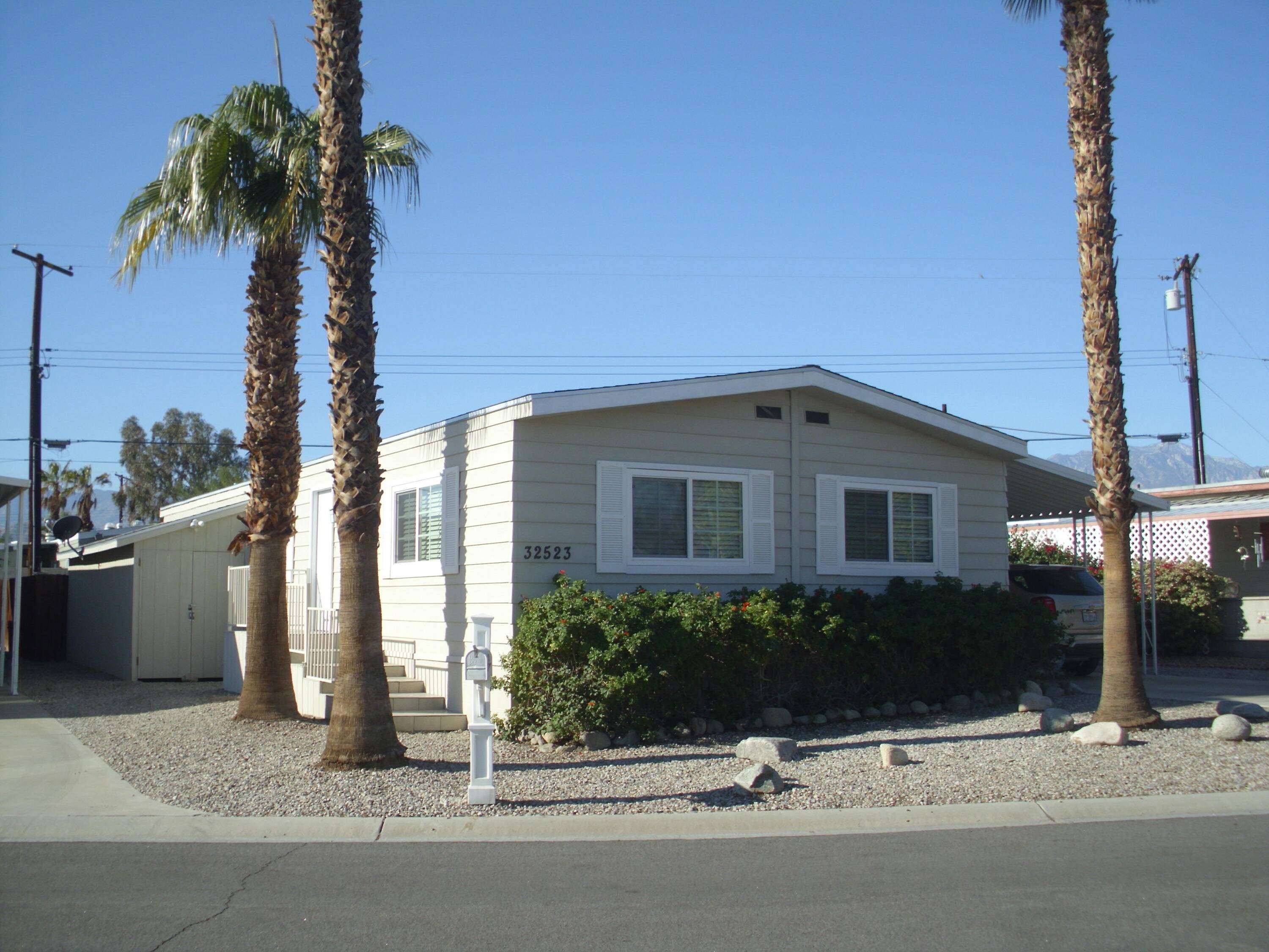 Thousand Palms, CA 92276,32523 Flagstaff AVE