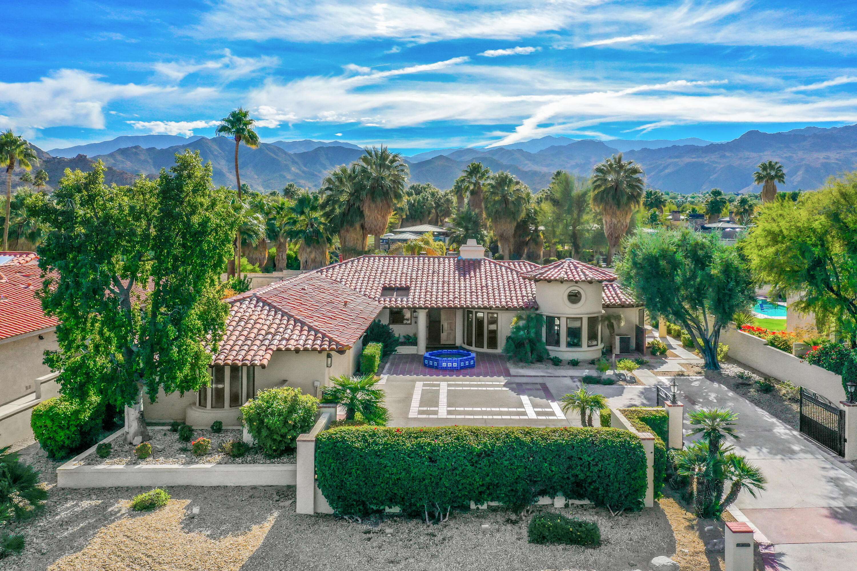 Palm Desert, CA 92260,72661 Spyglass LN