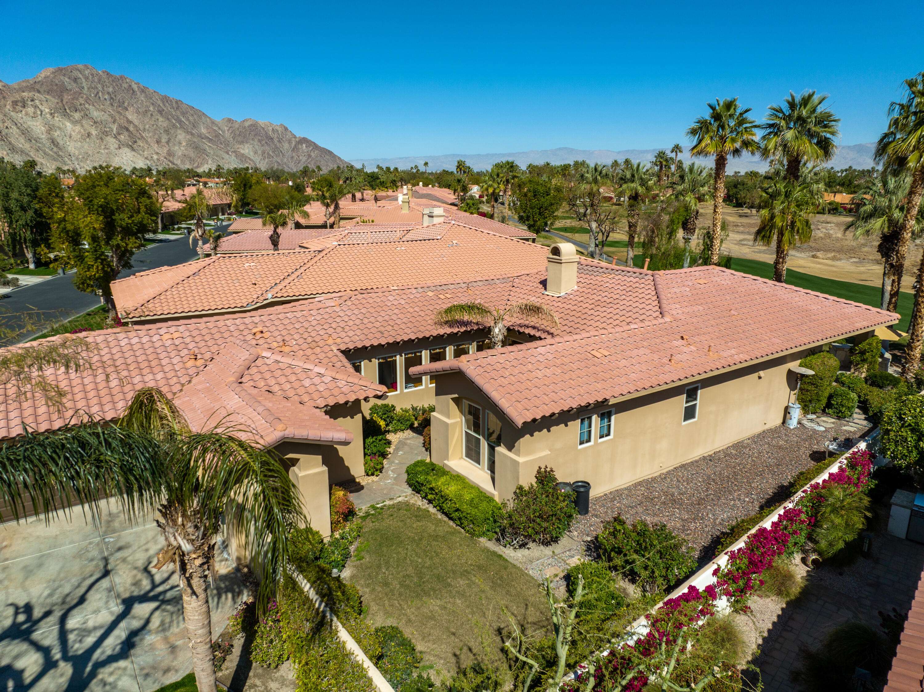 La Quinta, CA 92253,57228 Medinah