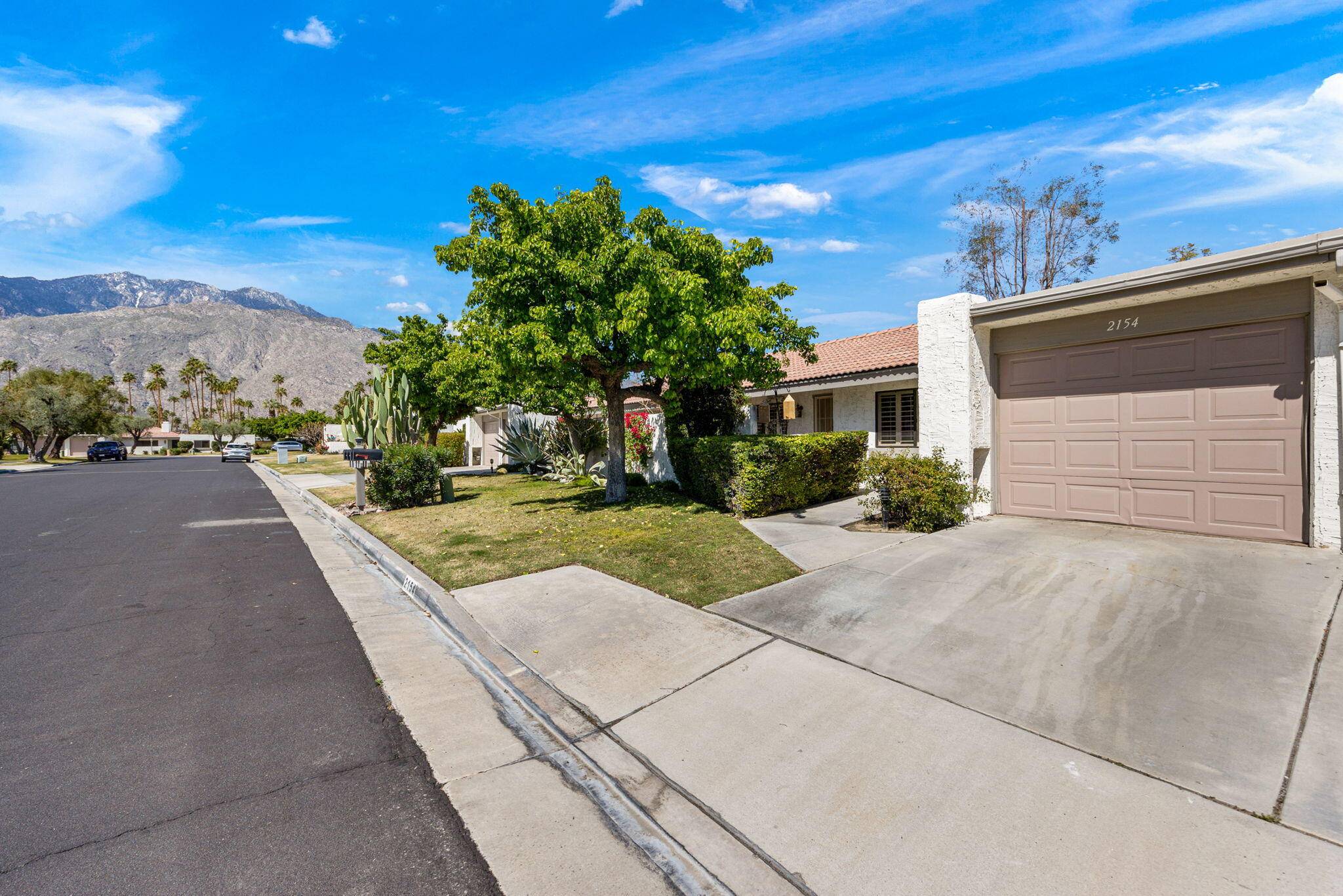 Palm Springs, CA 92264,2154 N Sunshine CIR