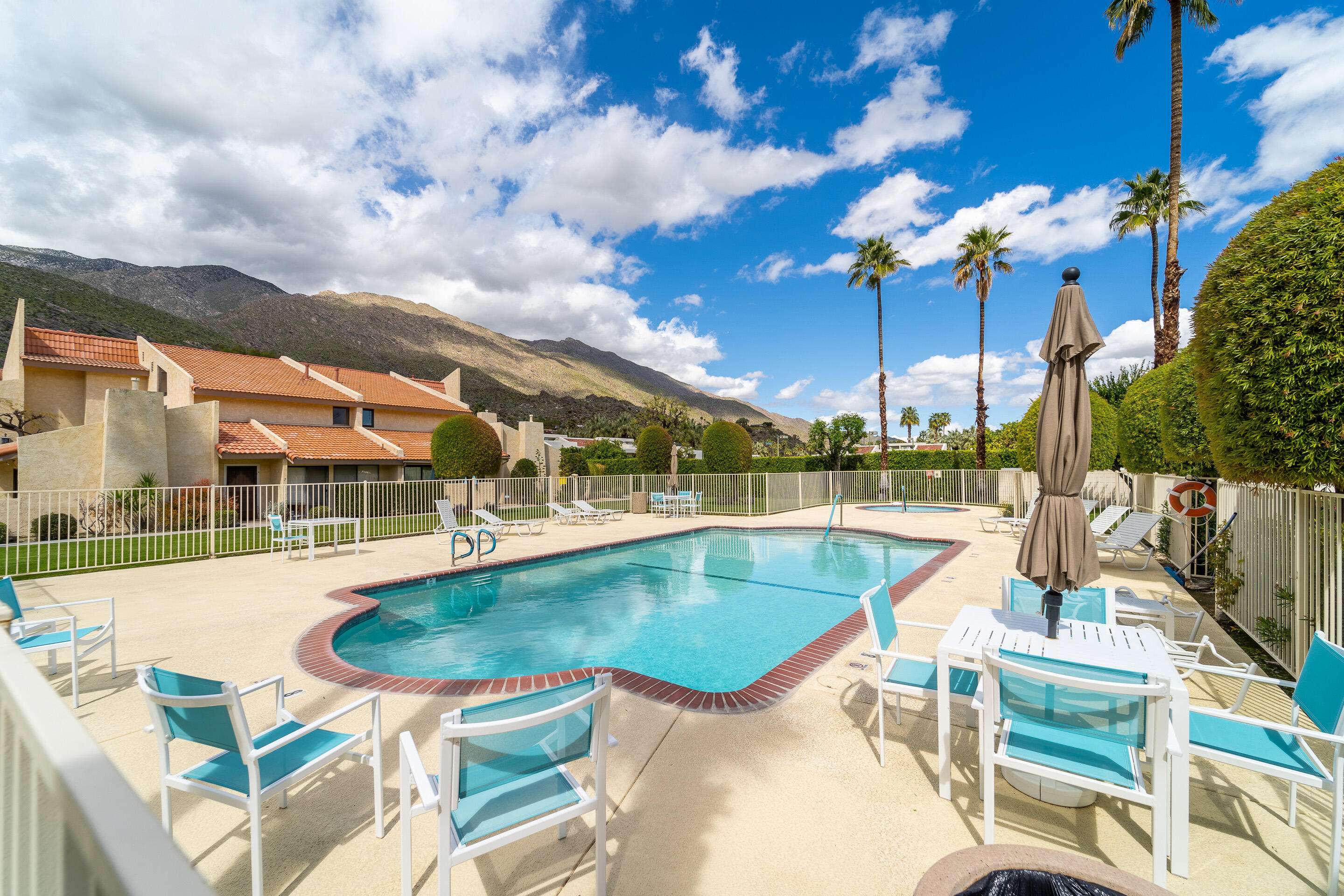 Palm Springs, CA 92264,2600 S Palm Canyon DR #12