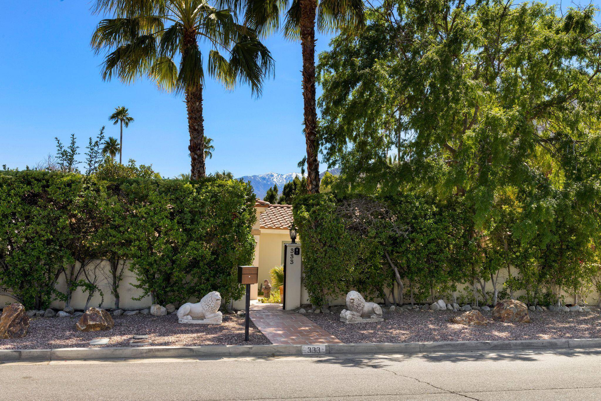 Palm Springs, CA 92262,333 W Stevens RD