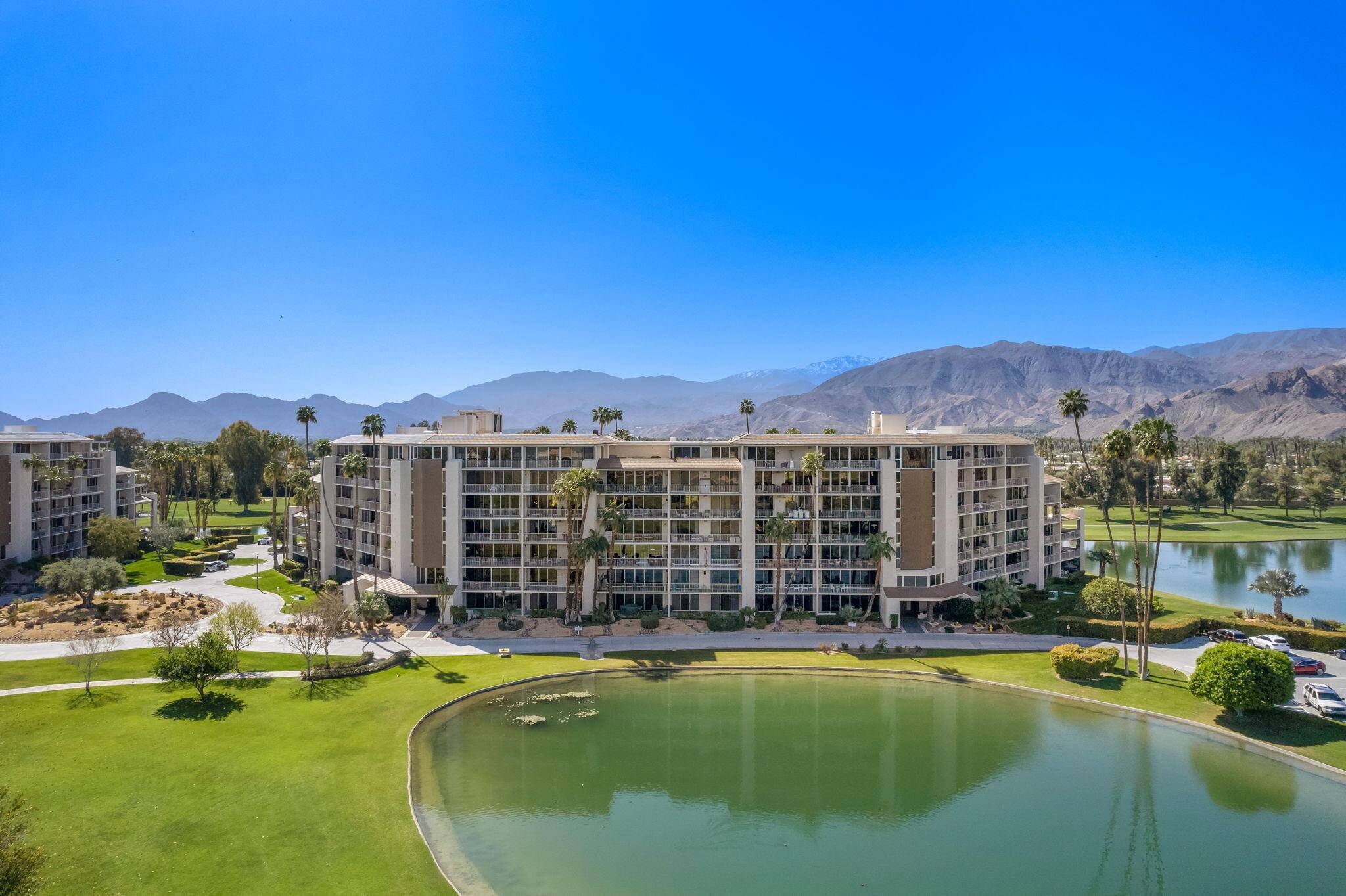 Rancho Mirage, CA 92270,899 Island DR #505