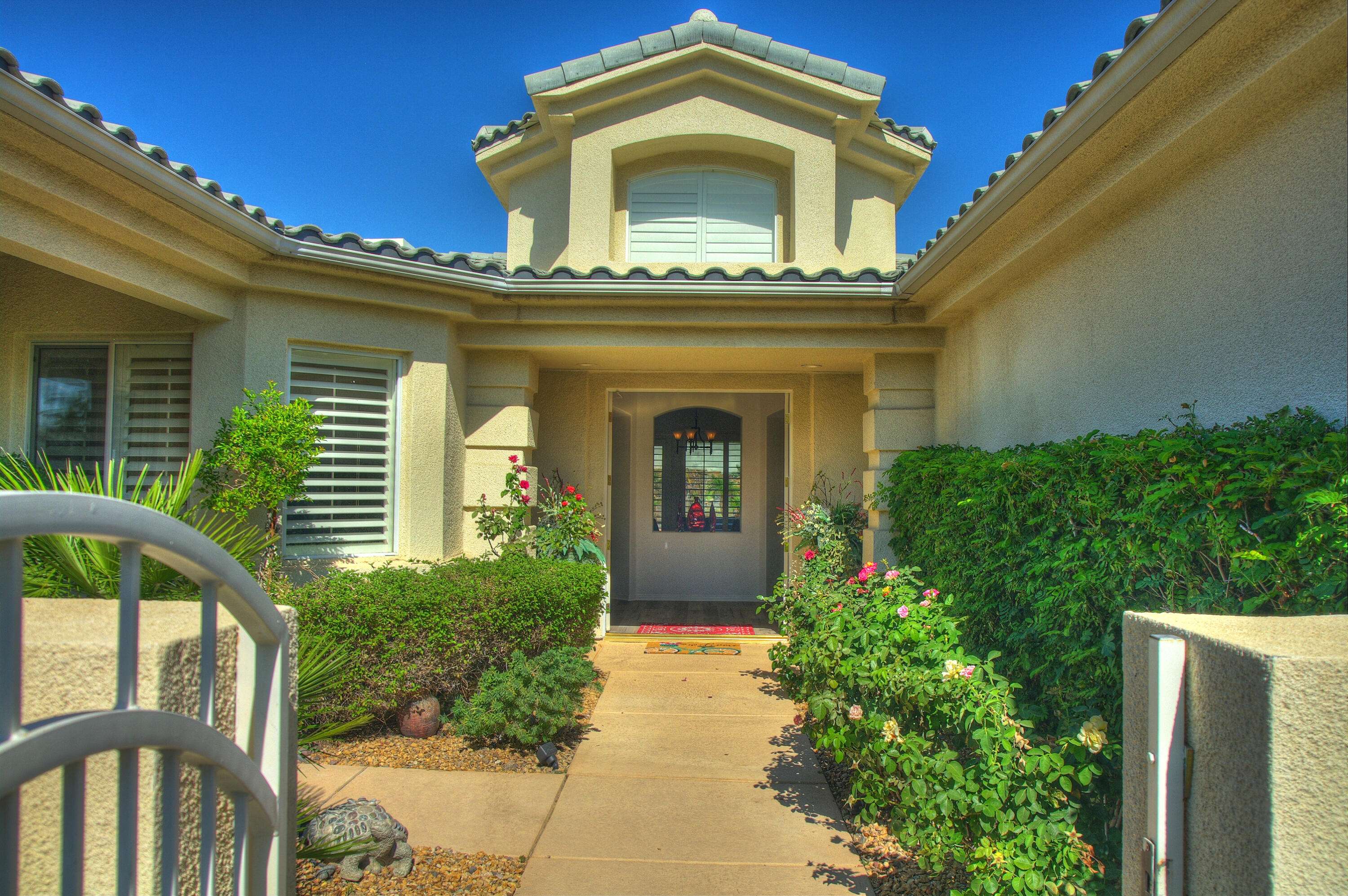 Rancho Mirage, CA 92270,25 Victoria Falls DR