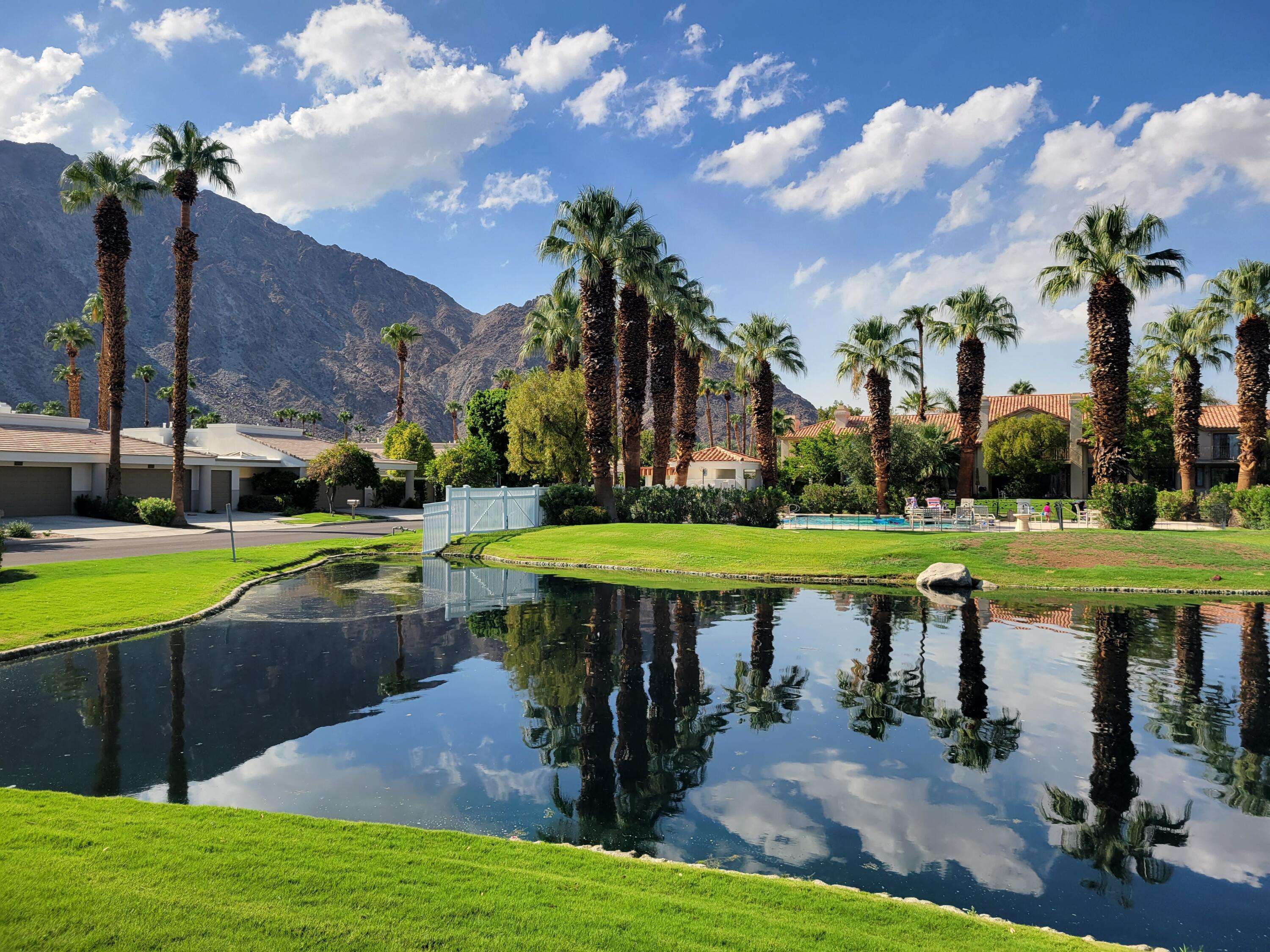 La Quinta, CA 92253,79738 Olympia Fields