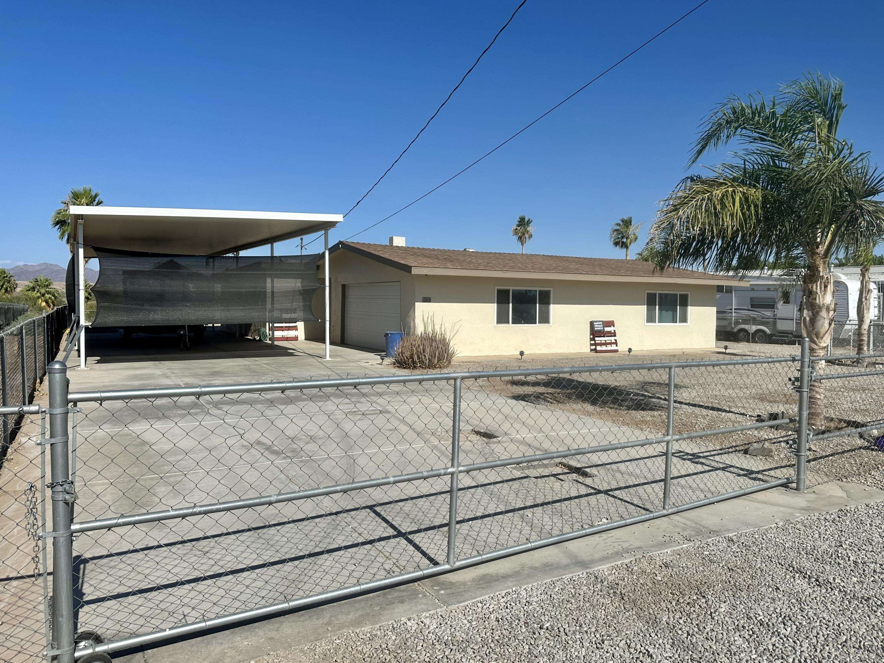 Blythe, CA 92225,1464 Riviera DR