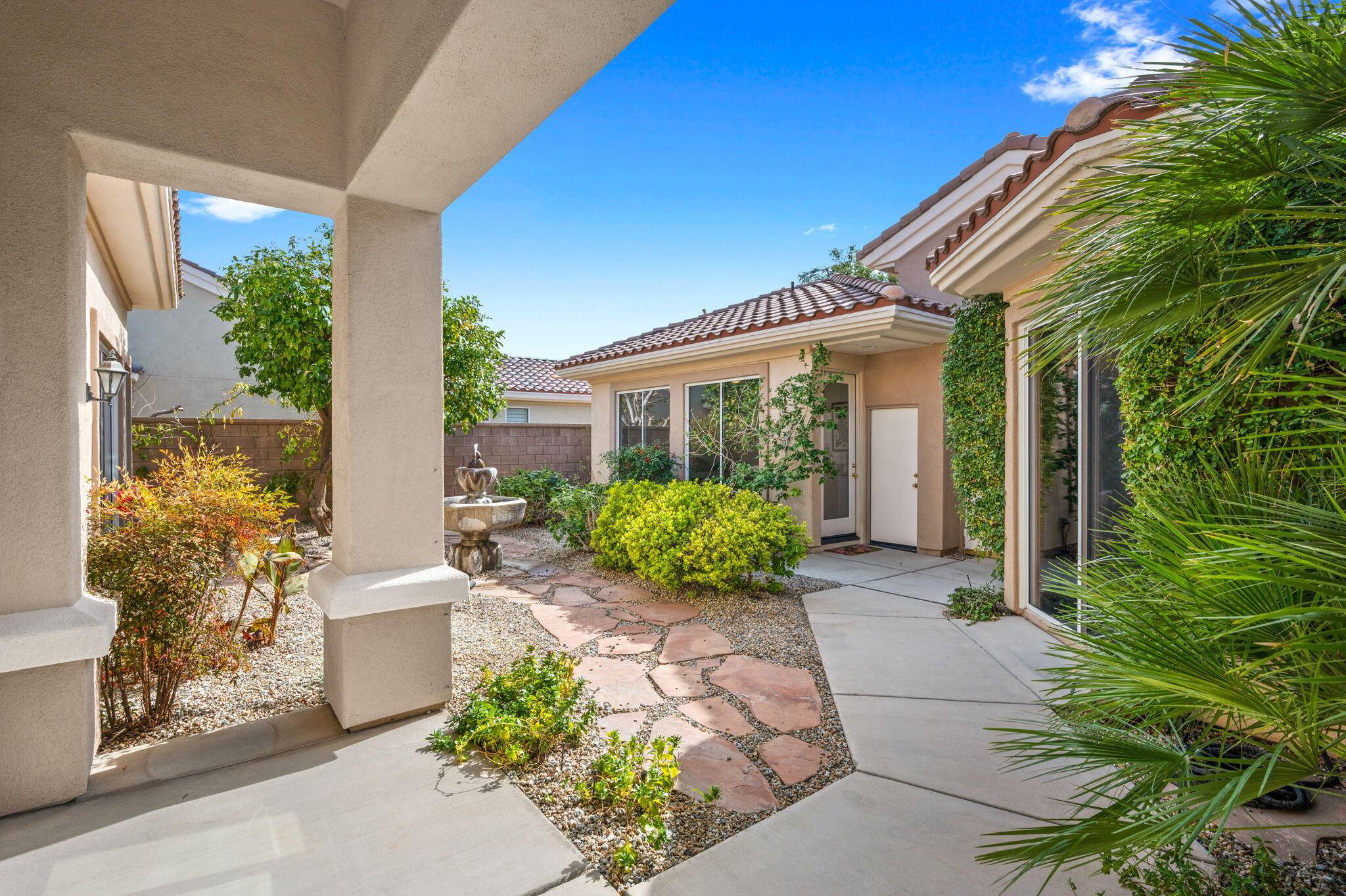 Palm Desert, CA 92211,78652 Alliance WAY