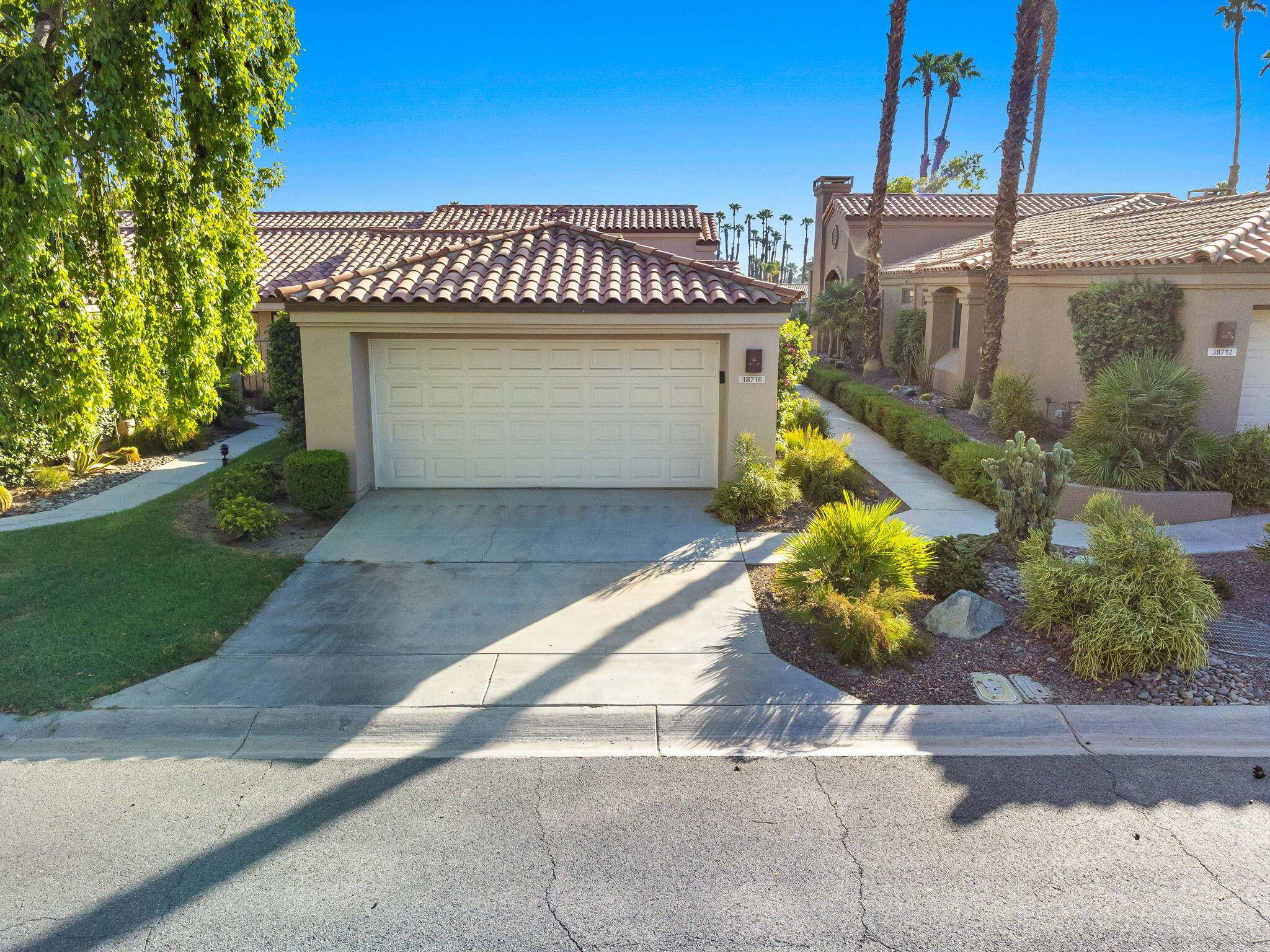 Palm Desert, CA 92211,38710 Dahlia WAY