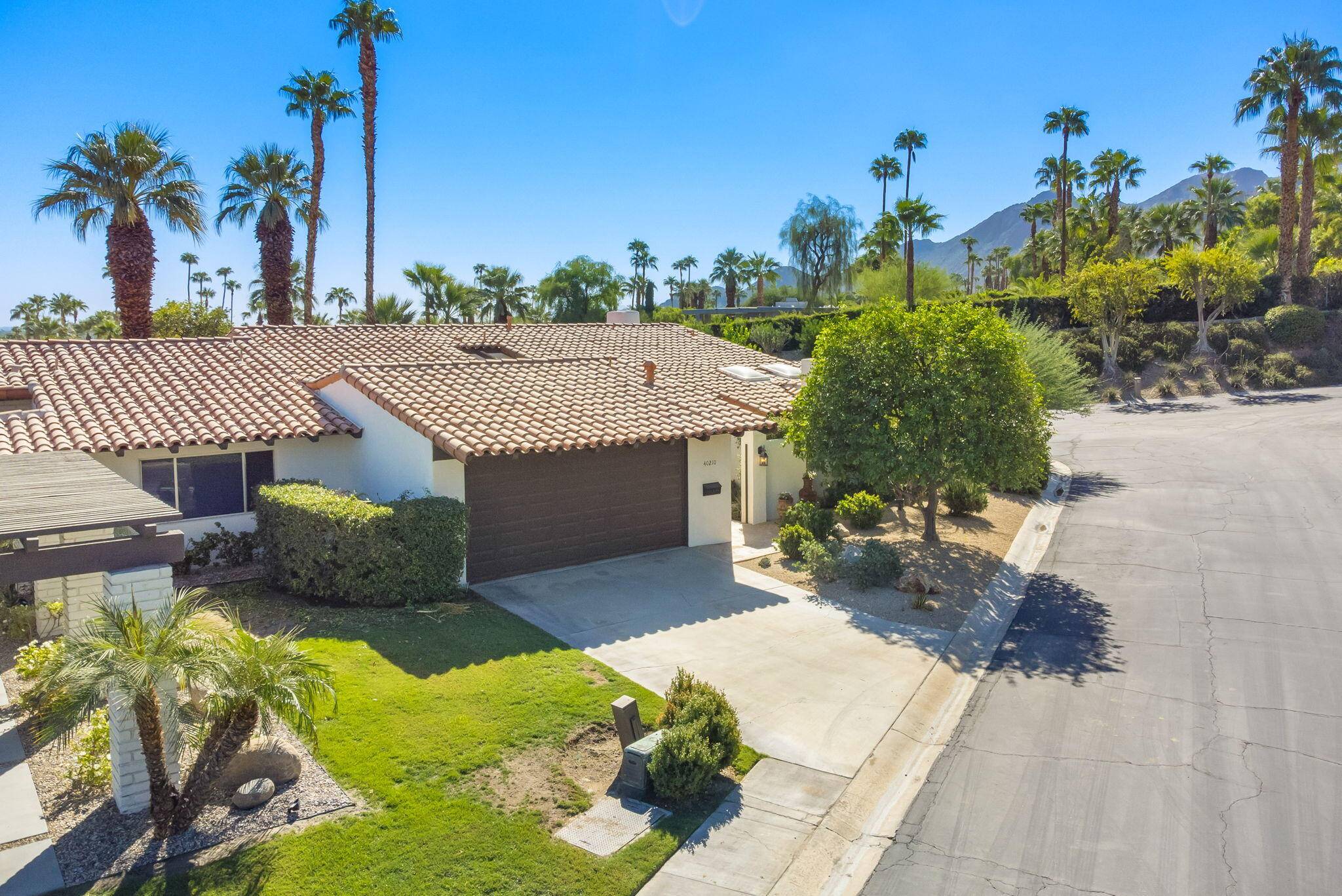 Rancho Mirage, CA 92270,40210 Via Del Cielo