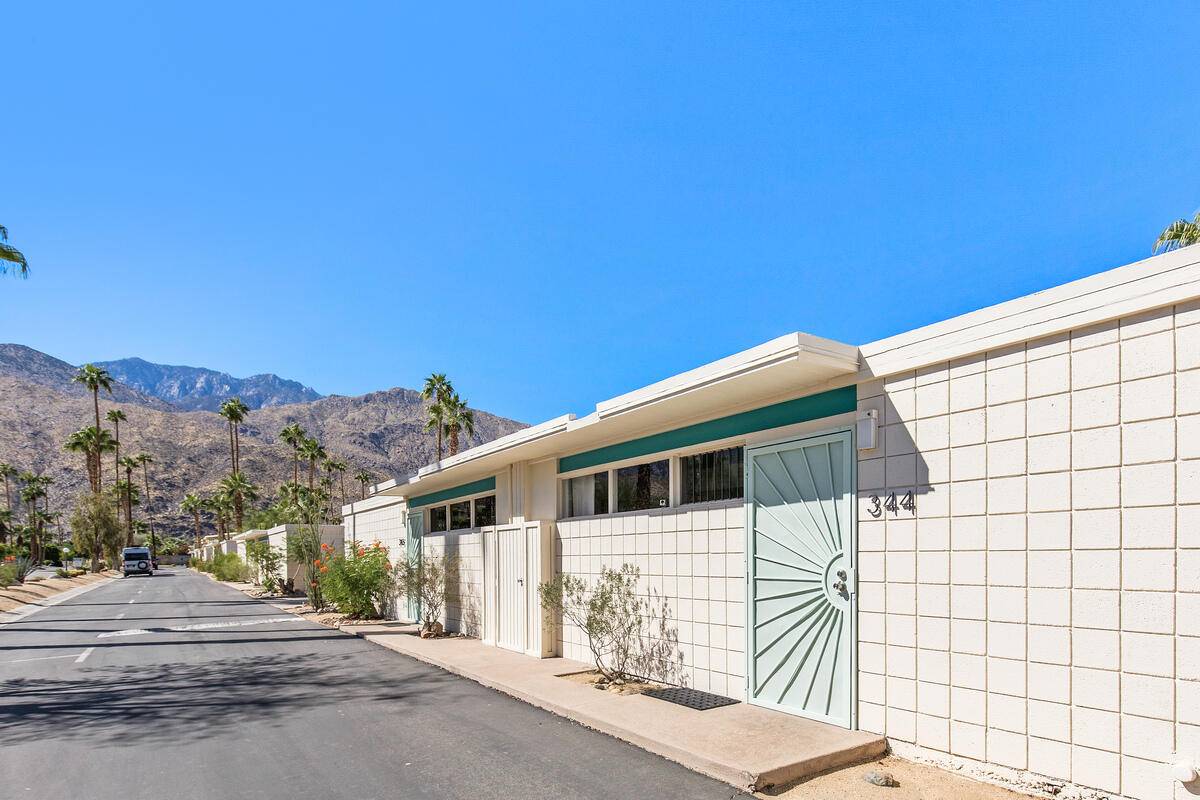 Palm Springs, CA 92264,1111 E Palm Canyon DR #344