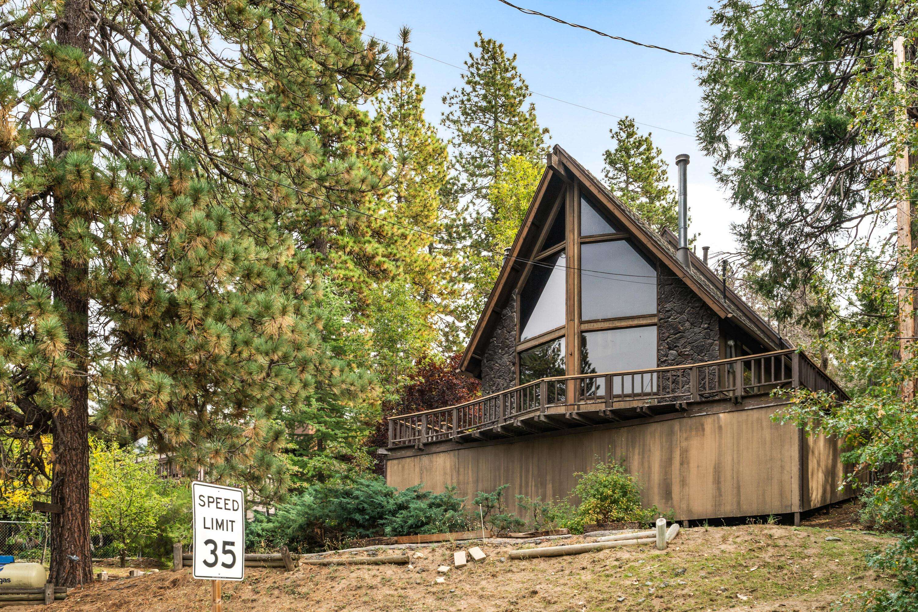 Idyllwild, CA 92549,53011 Tollgate RD